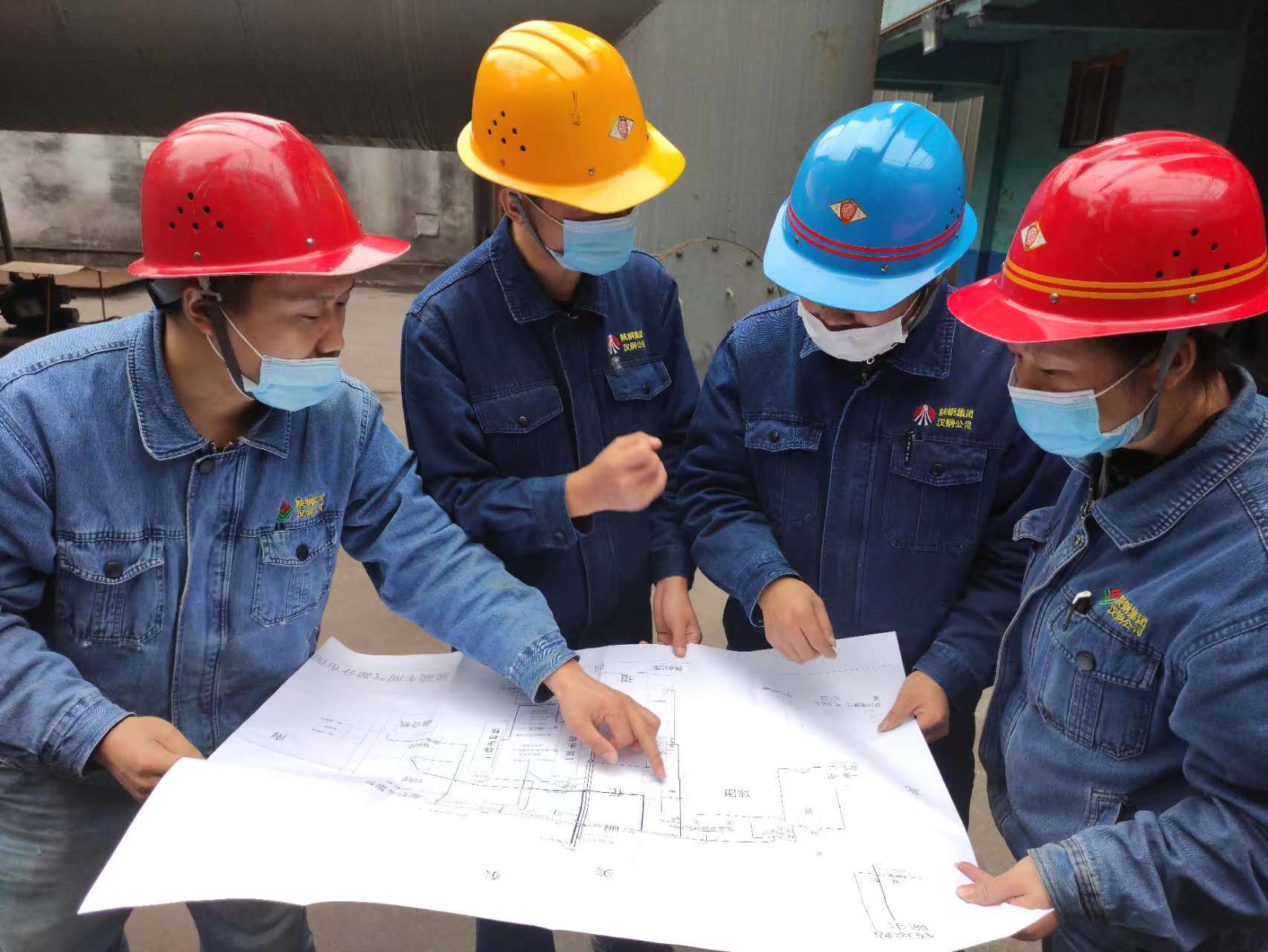 �����۽������F��M���O������������