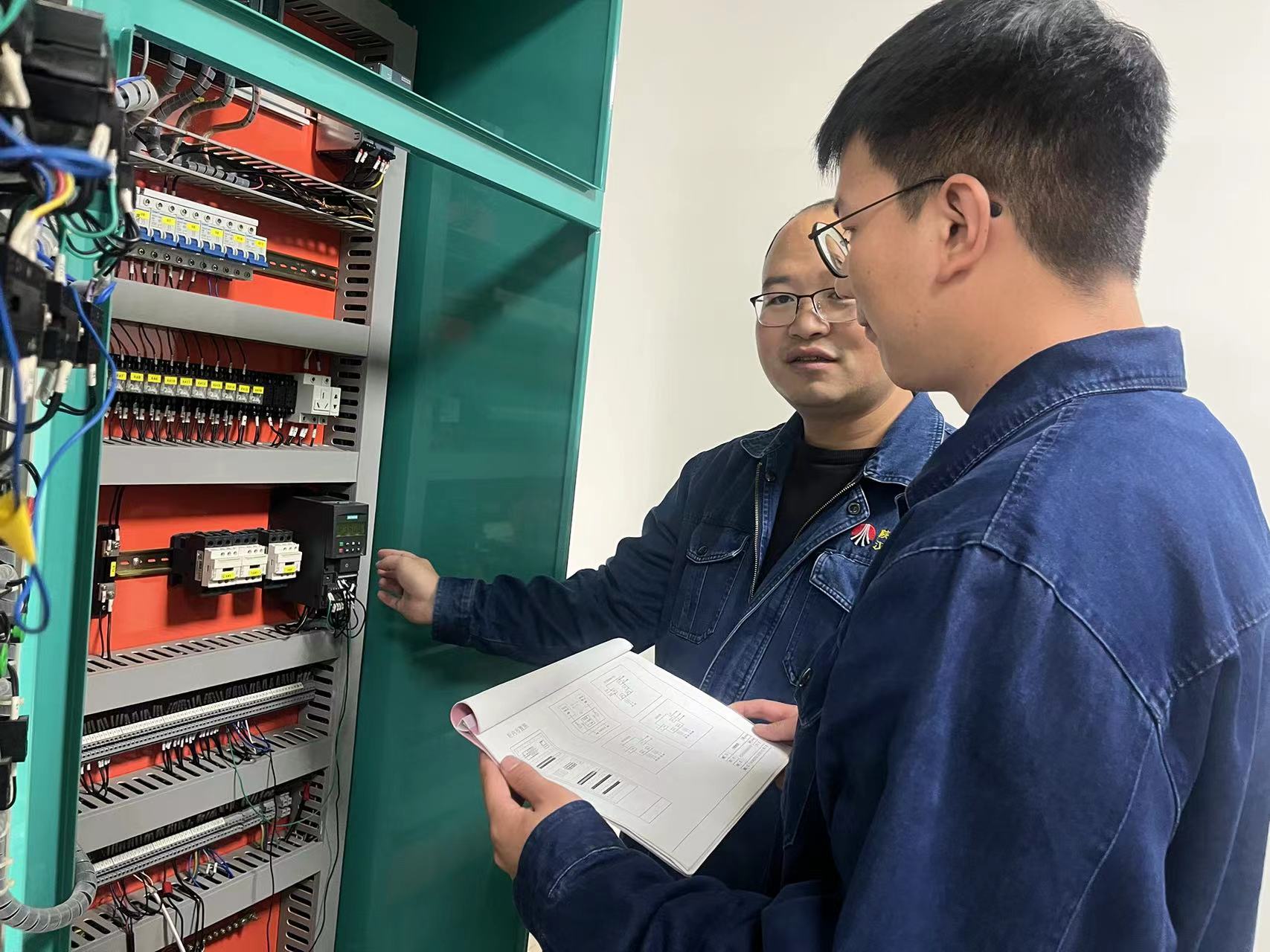 平凡崗位走出了“大工匠” 平凡崗位走出了“大工匠”