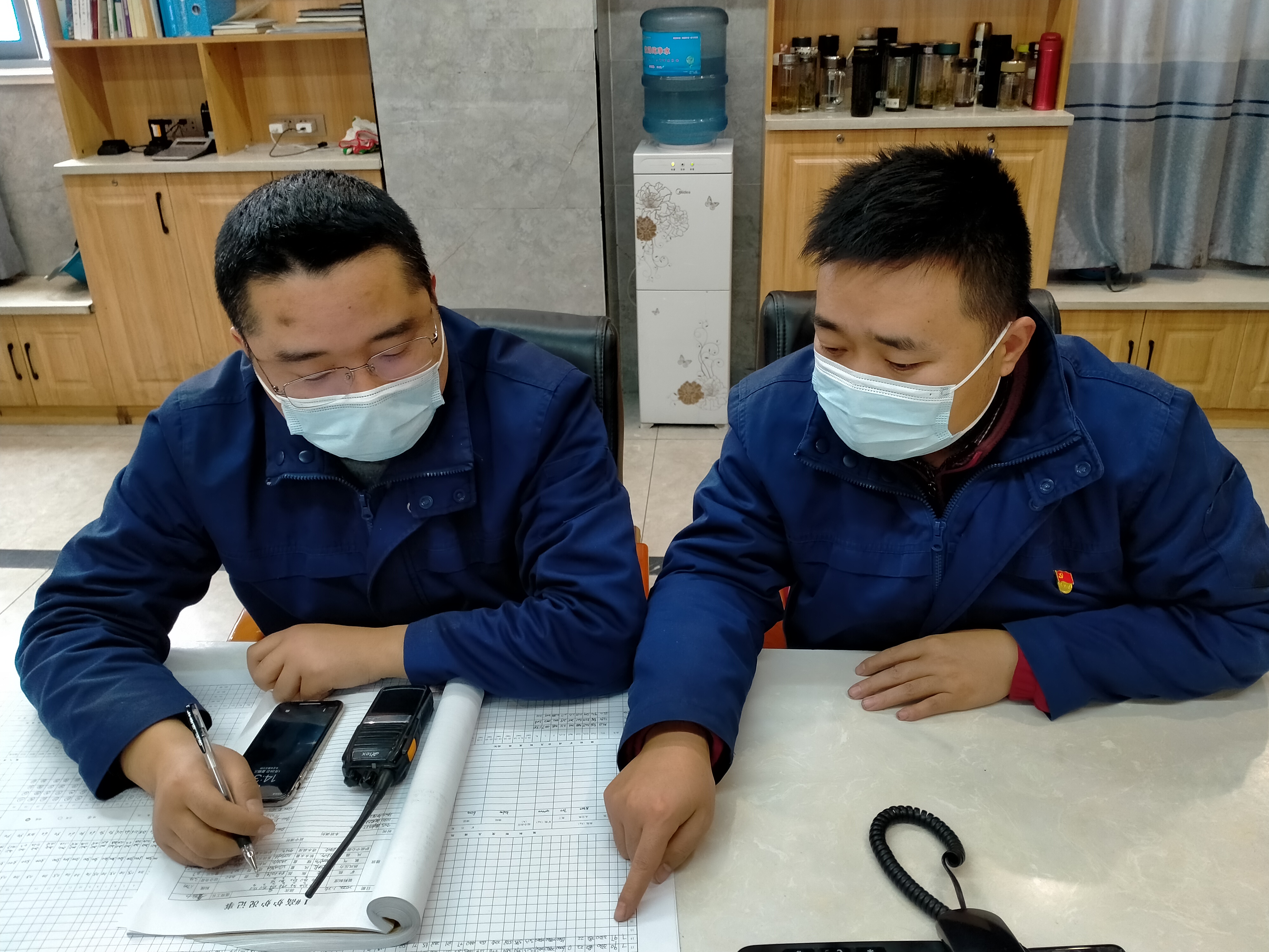 “小帥”變“大帥”,這個(gè)爐長(zhǎng)不簡(jiǎn)單 “小帥”變“大帥”,這個(gè)爐長(zhǎng)不簡(jiǎn)單