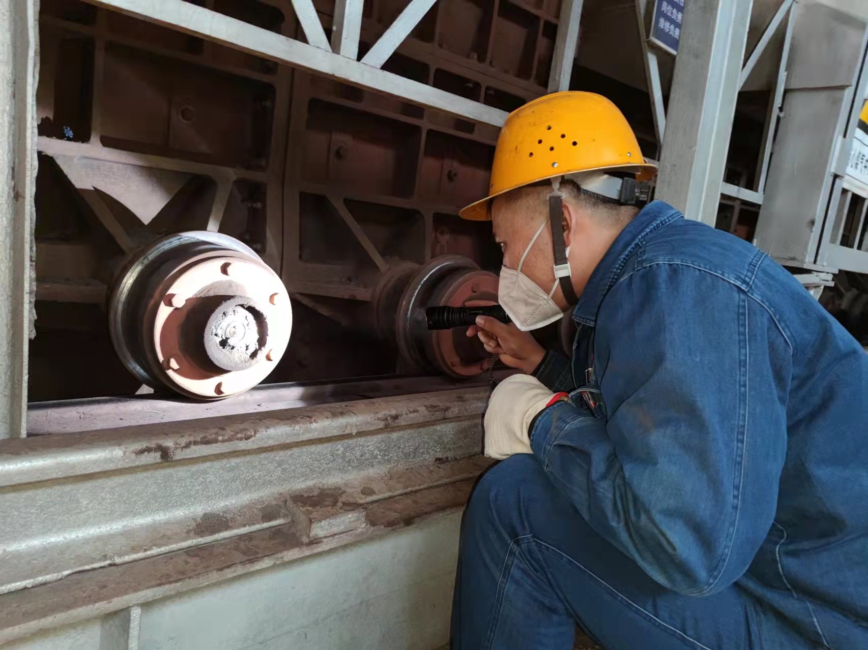 ���ա�Ӳ�˳ߡ������a�lʿ