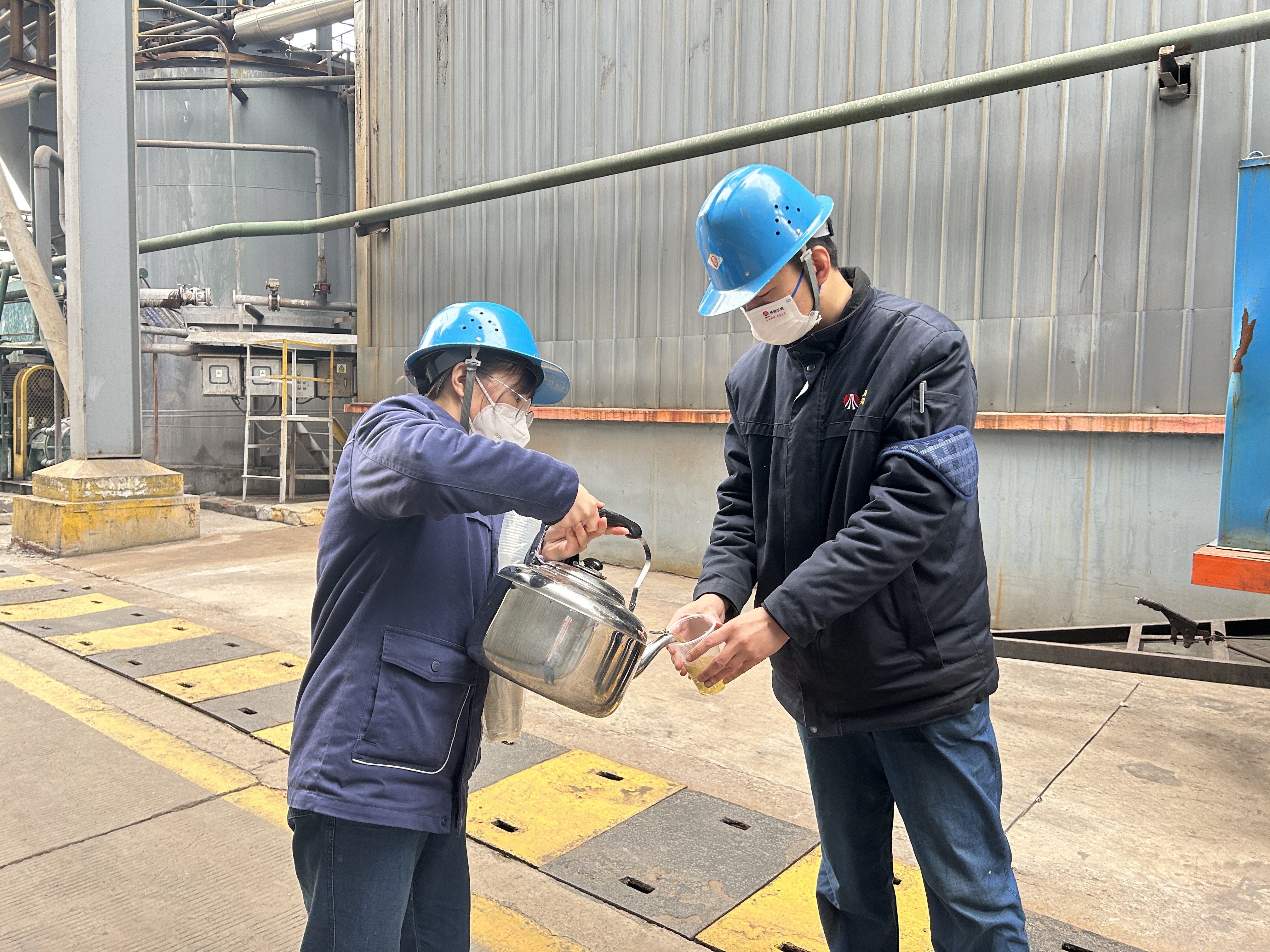 ��ץ������ˮ�� ��M���O��һ��