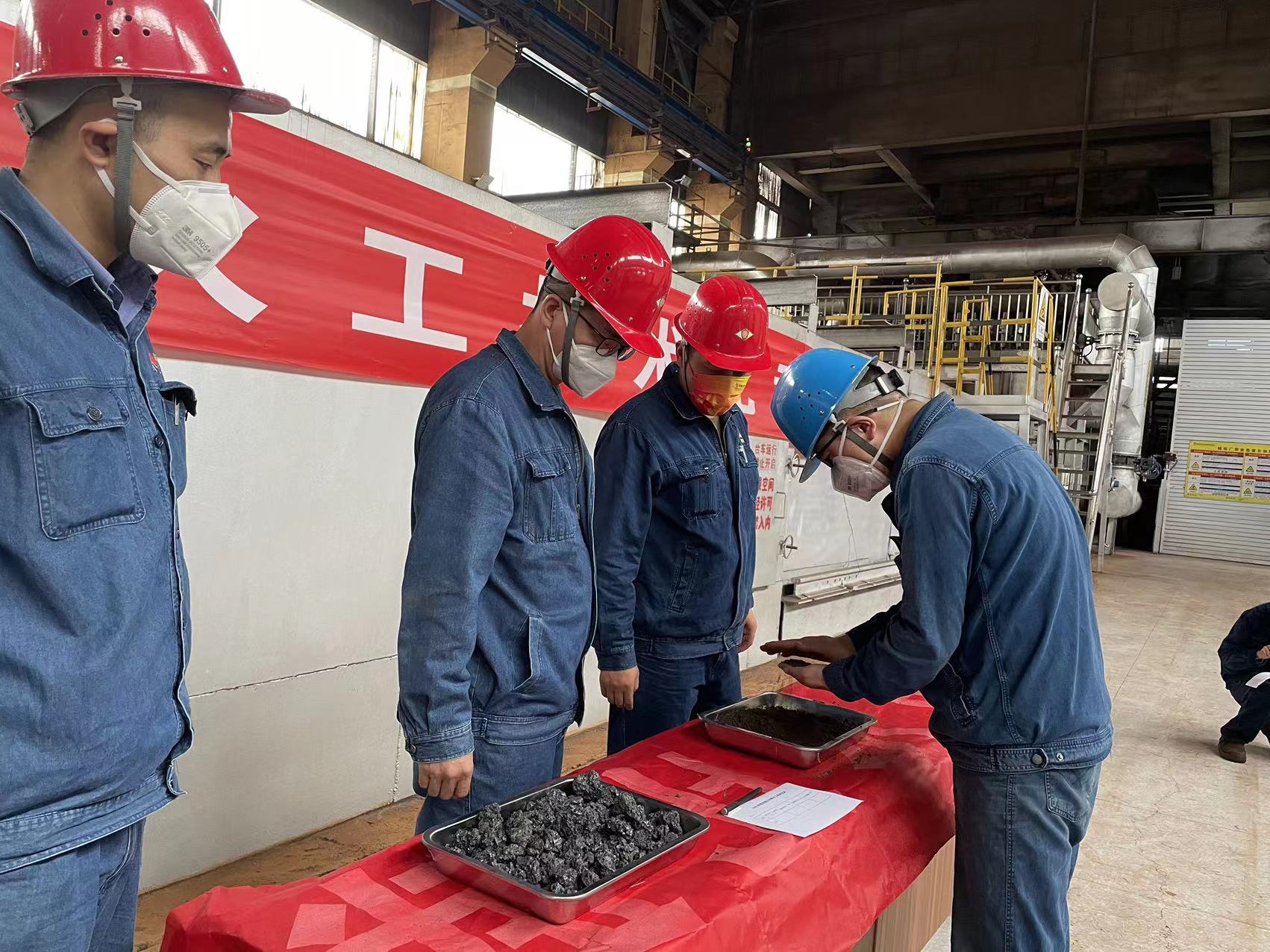 ������ͽ�������๤���ٳ��L