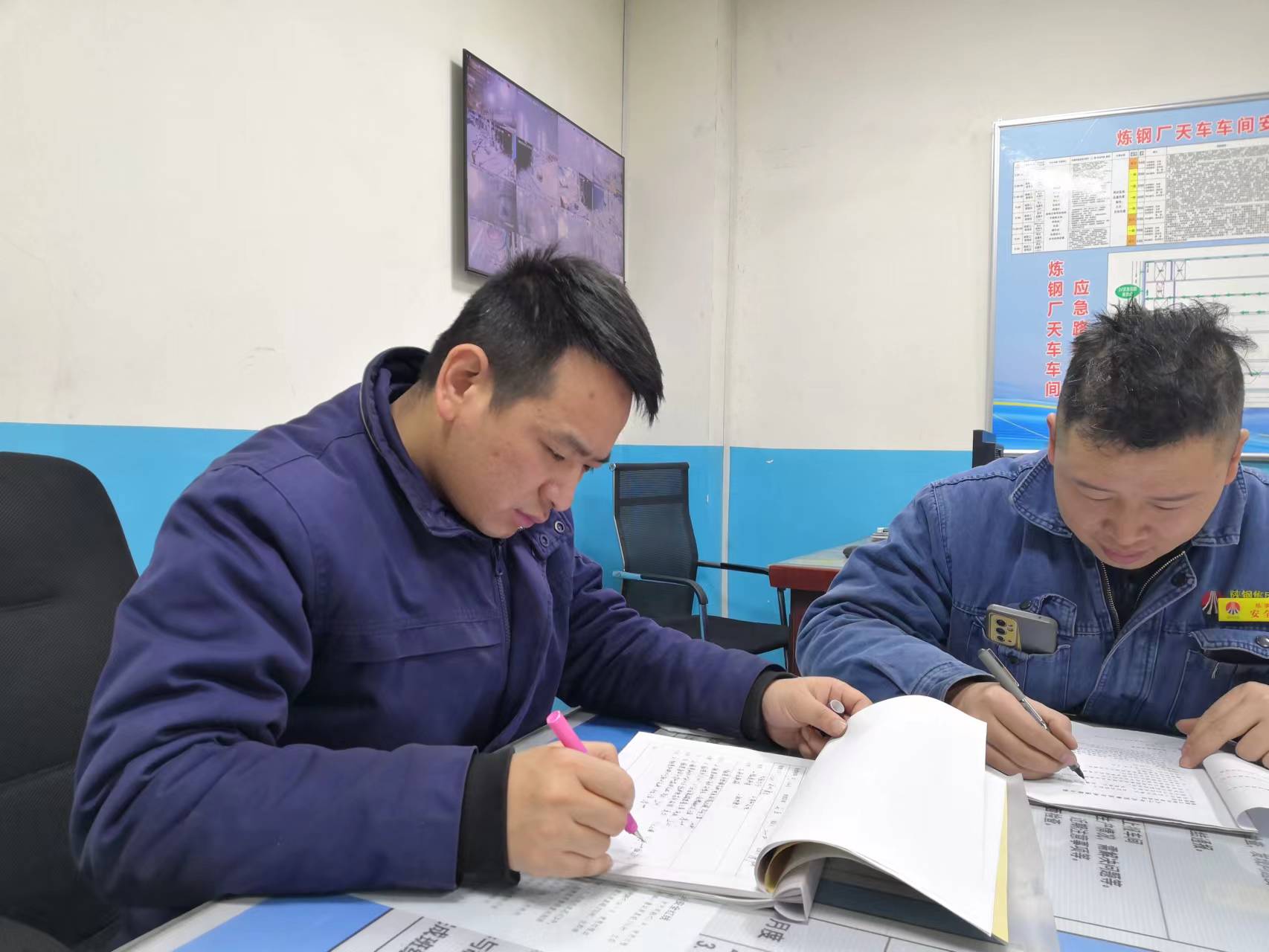 不一樣的色彩,共同繪就平安畫卷 不一樣的色彩,共同繪就平安畫卷