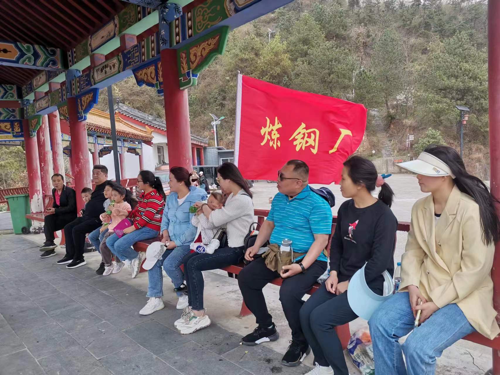 ��ɽ���wչ�L��  ����韲������� ����ӛ��䓏S����ɽ̤�ࡱ���