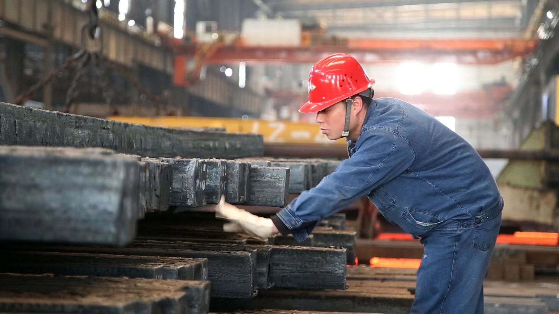 家風(fēng)如春雨,從來德潤身 家風(fēng)如春雨,從來德潤身