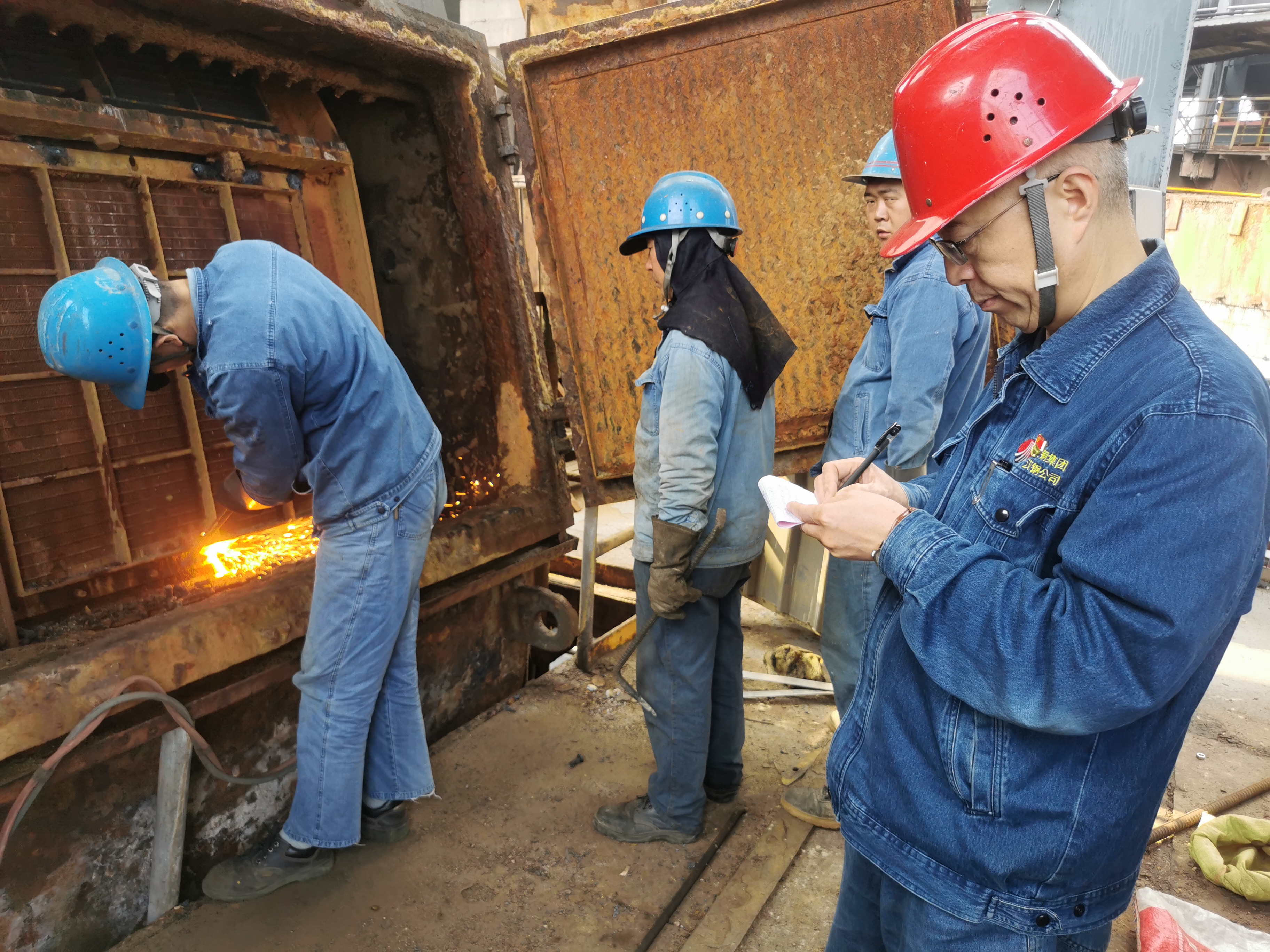 靶向發力 嚴防嚴控,筑牢安全生產根基 靶向發力 嚴防嚴控,筑牢安全生產根基