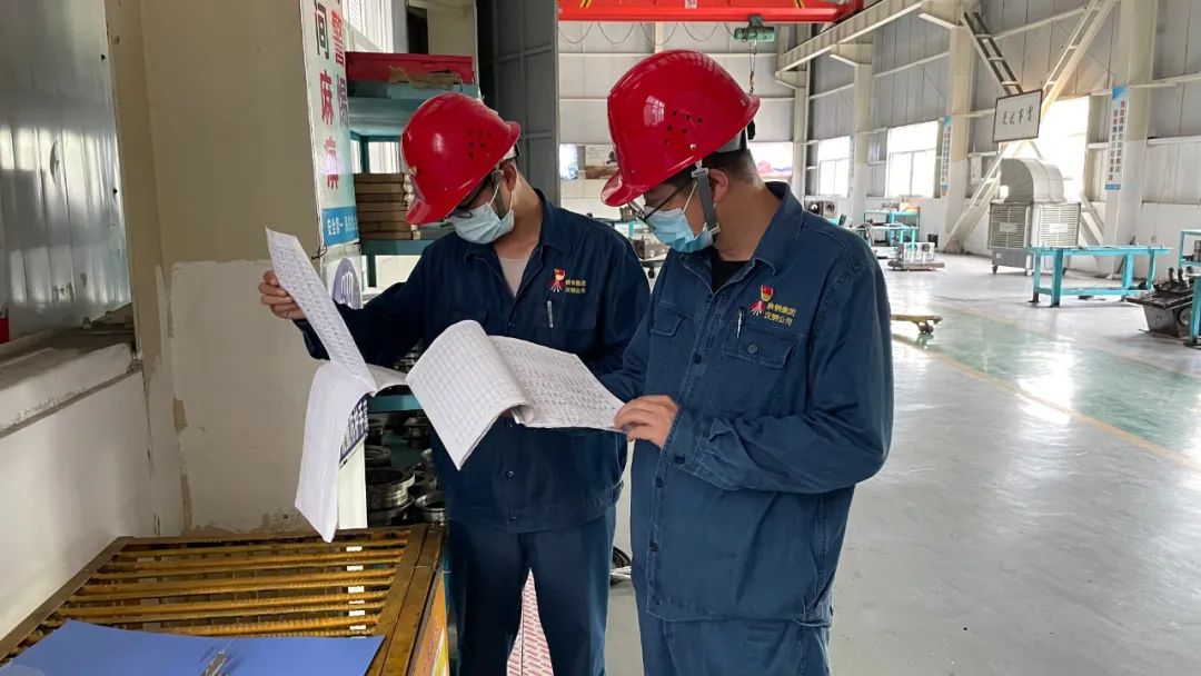 ��á������E��  �����h�L�������o�ɉ���