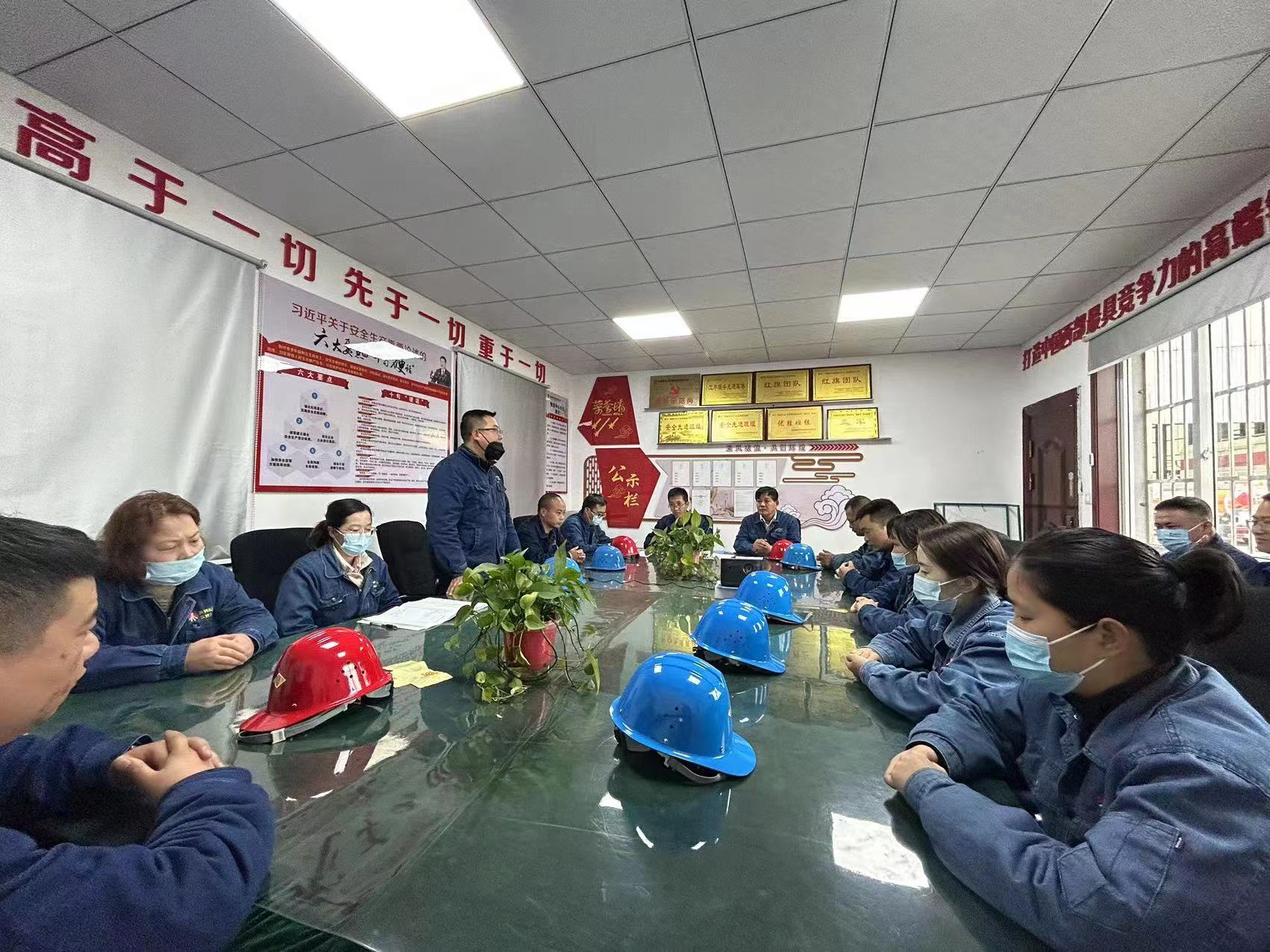 ���l(f��)��С����������   ���ð�M����ȫ�硱