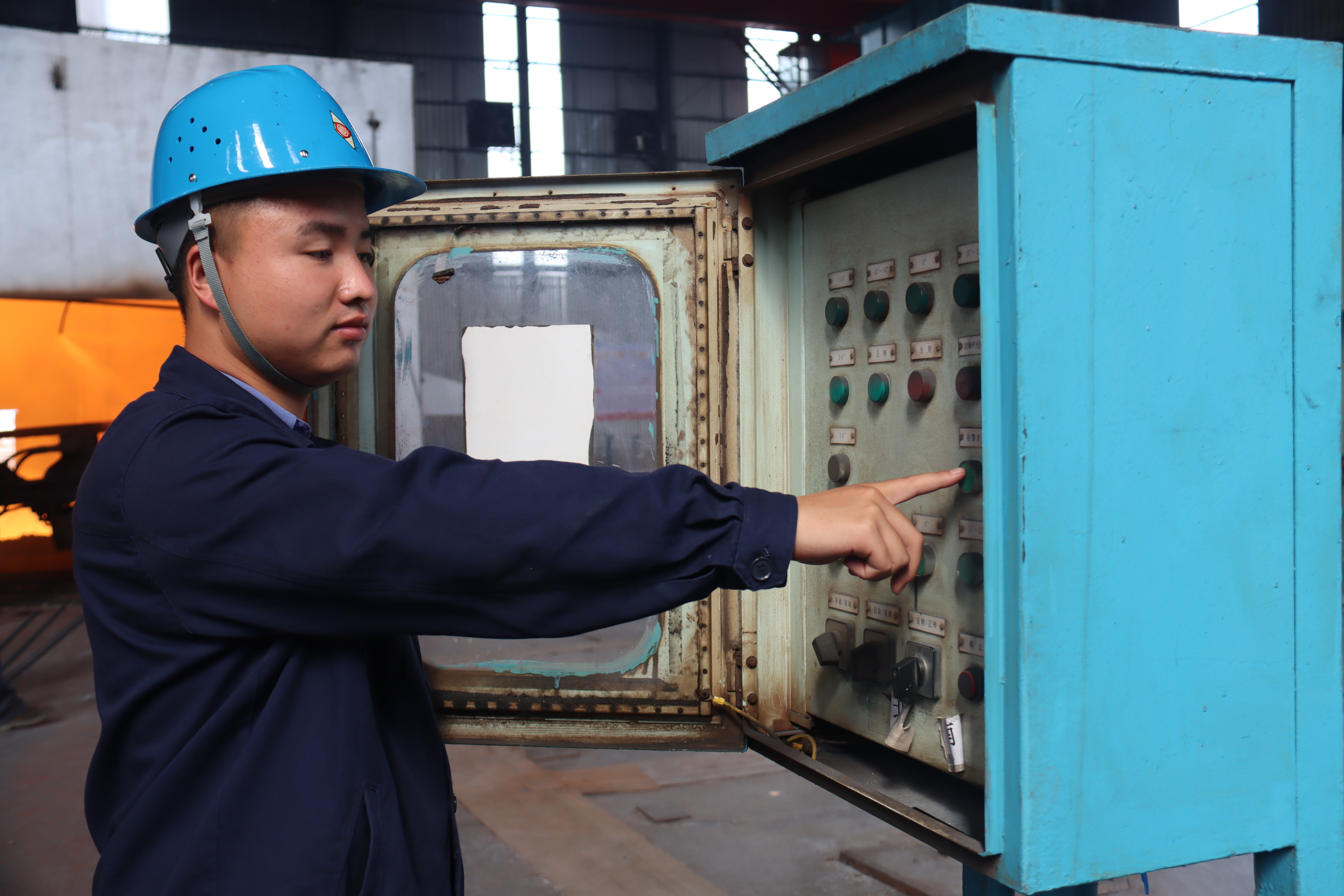 �����ľۺ������R�L������Ч��ͬ�ĈA��