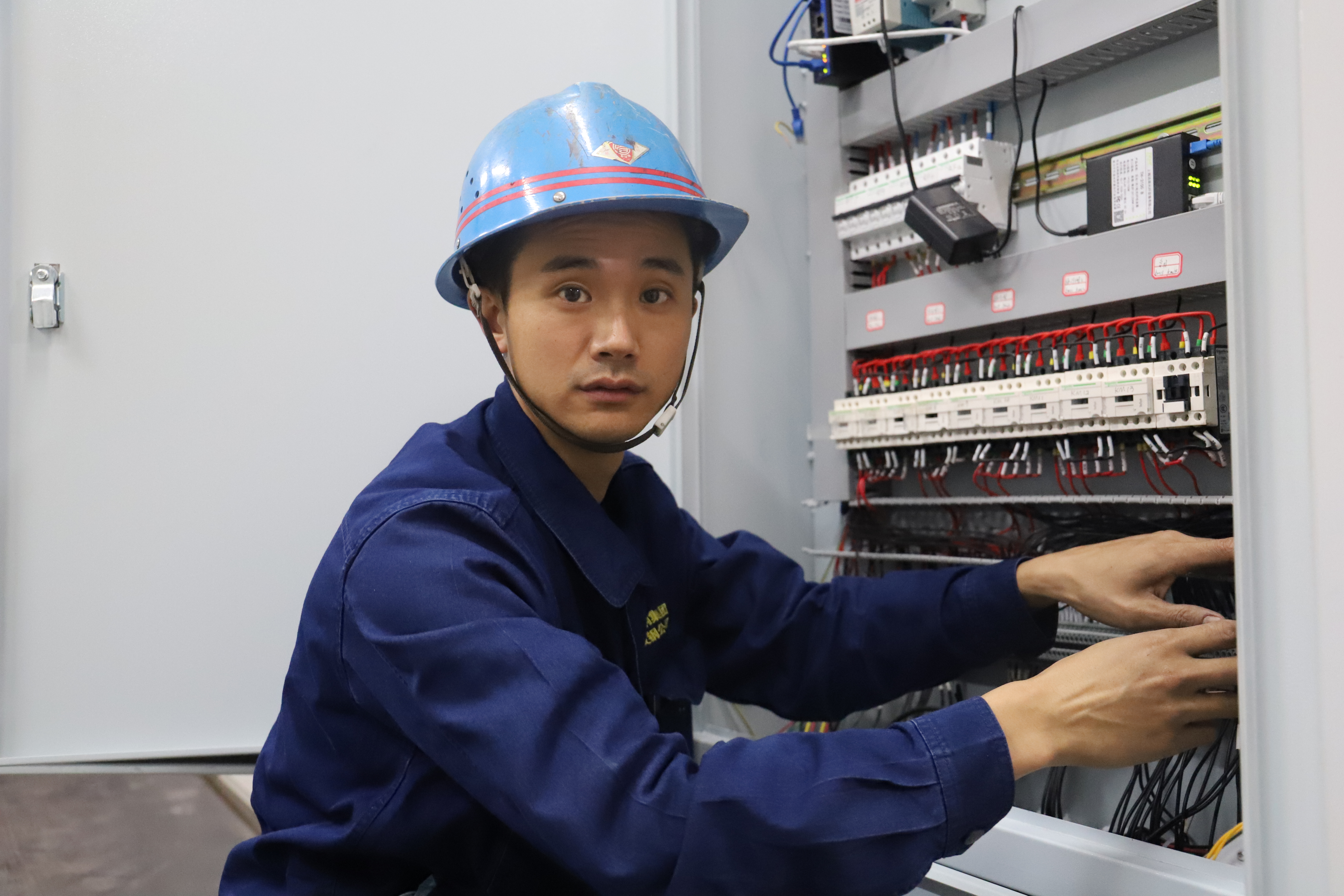 ��һ�N�ഺ�Њ^���M�Еr