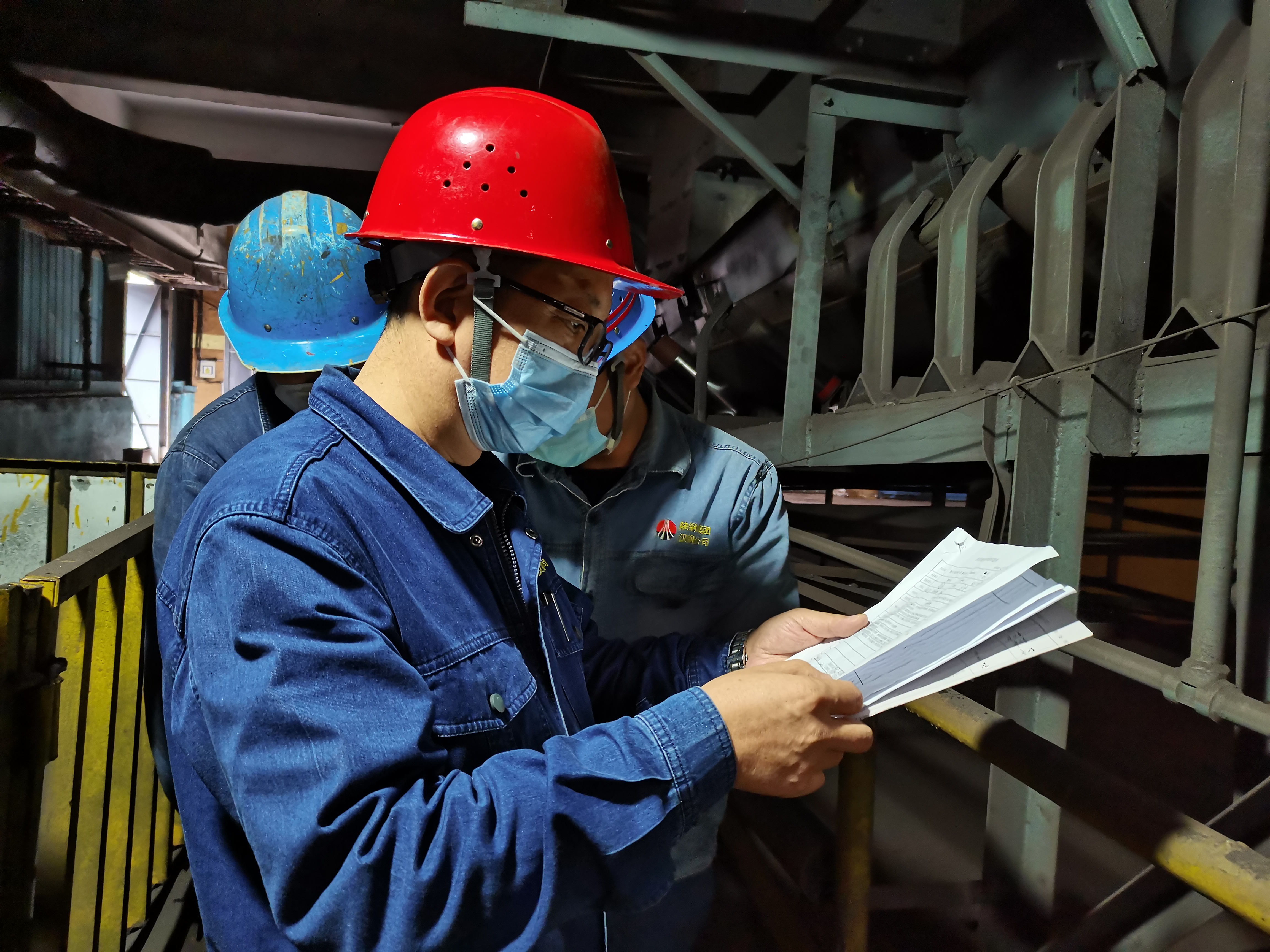 ���������_�֣�׌�������ꡱ��ӳ�ɫ����