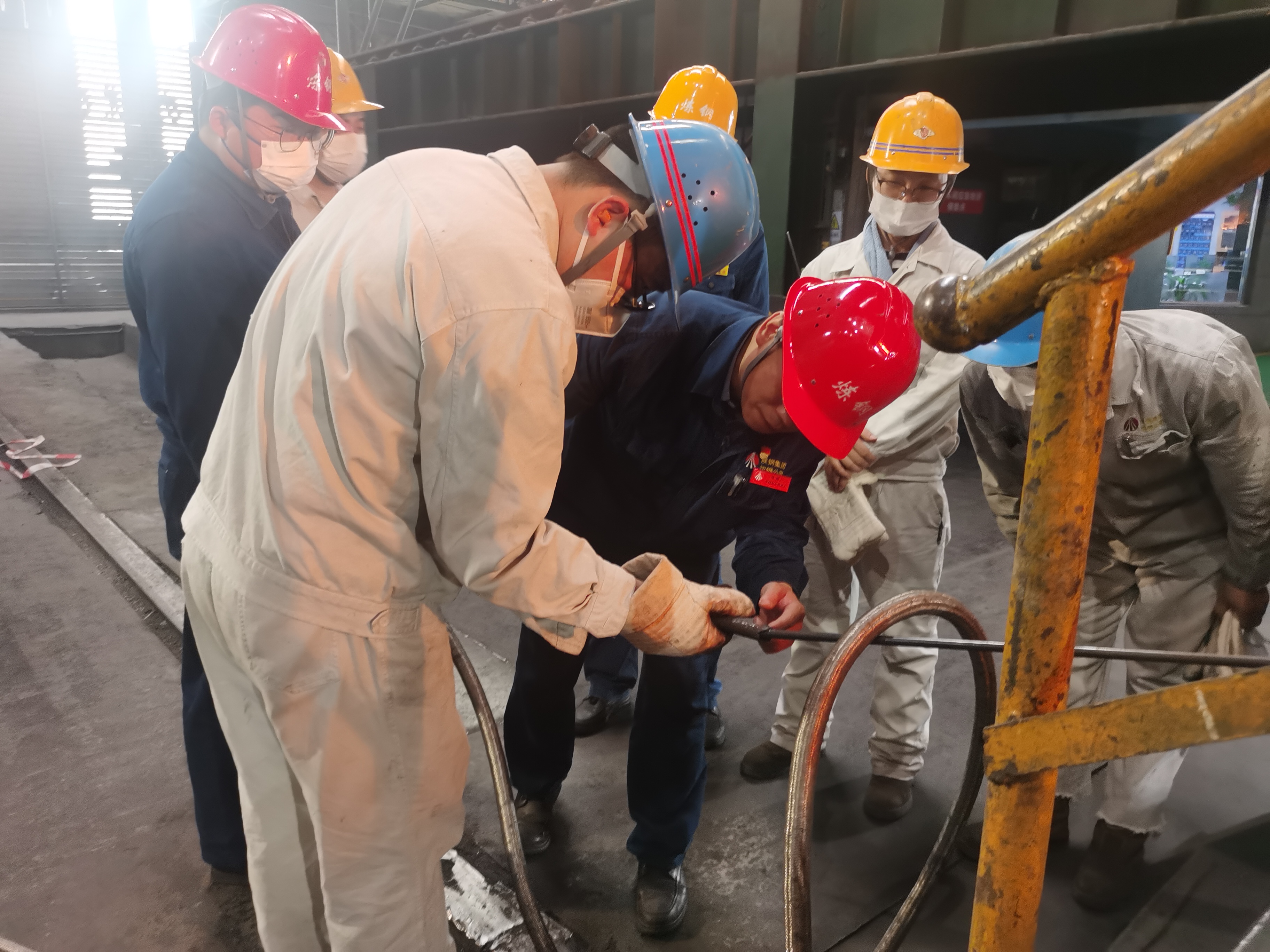 黨建引領(lǐng)攻難關(guān) 眾志成城解難題 黨建引領(lǐng)攻難關(guān) 眾志成城解難題