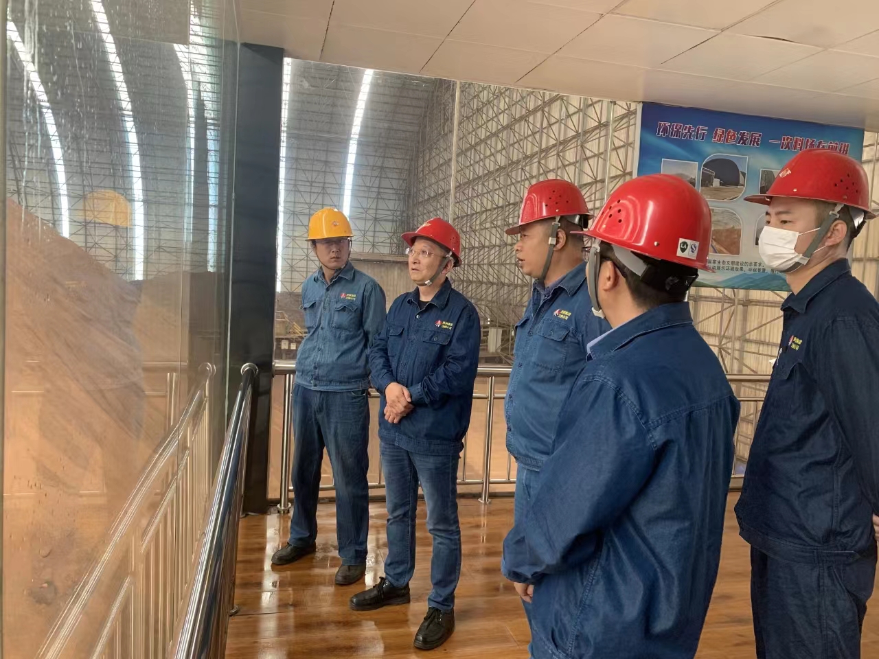 �fò������ĳ��M(m��n)�M(m��n)�Ҹ���