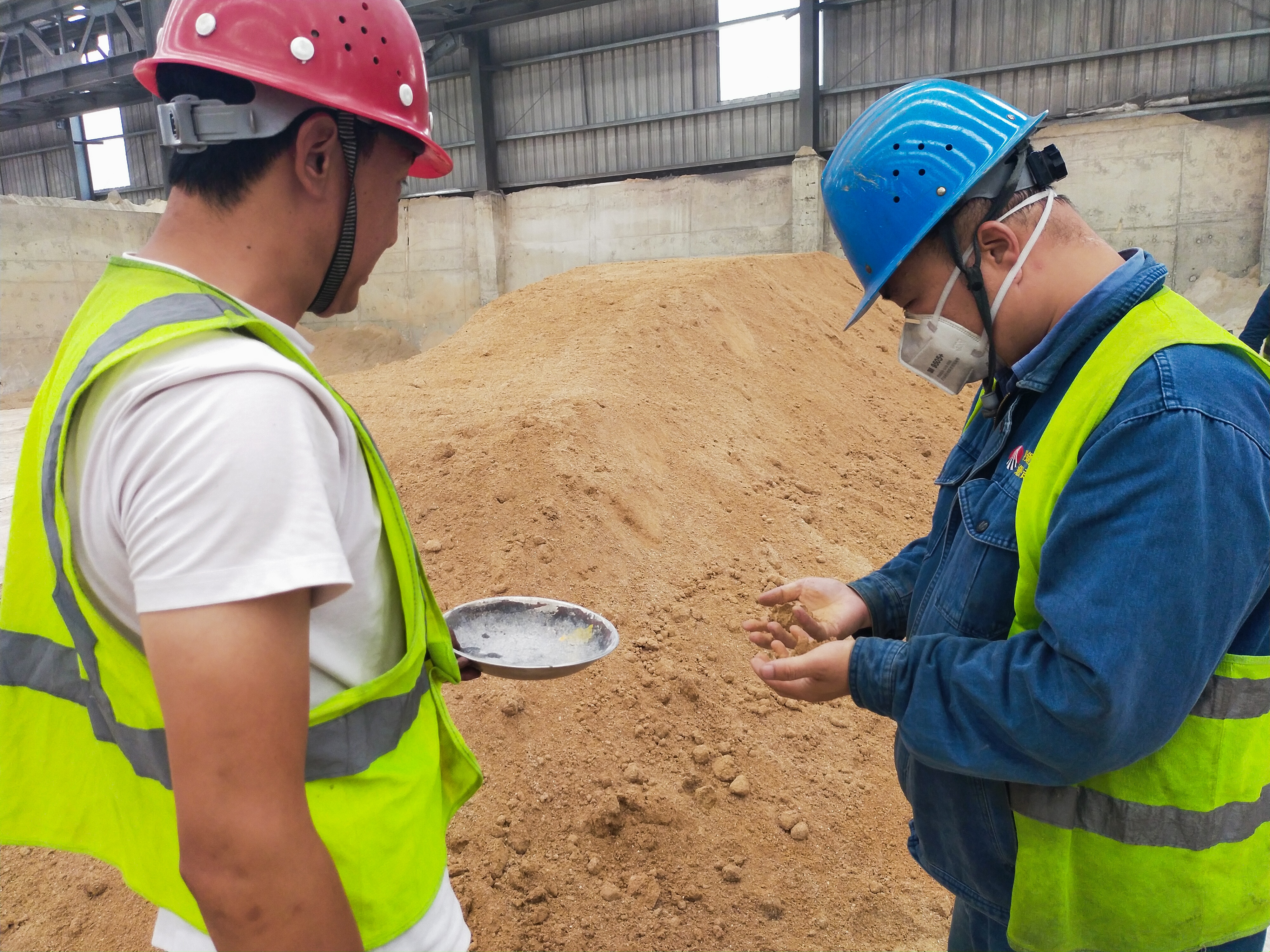 ��ܽ^�Ę��ӣ��掛��