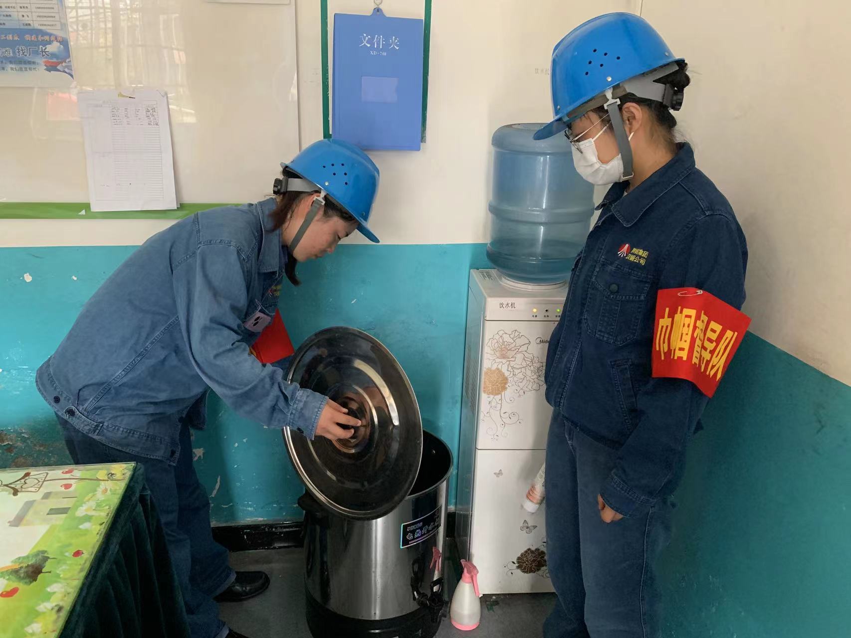 ���ڷ��ա�ʮ���r������������ů��