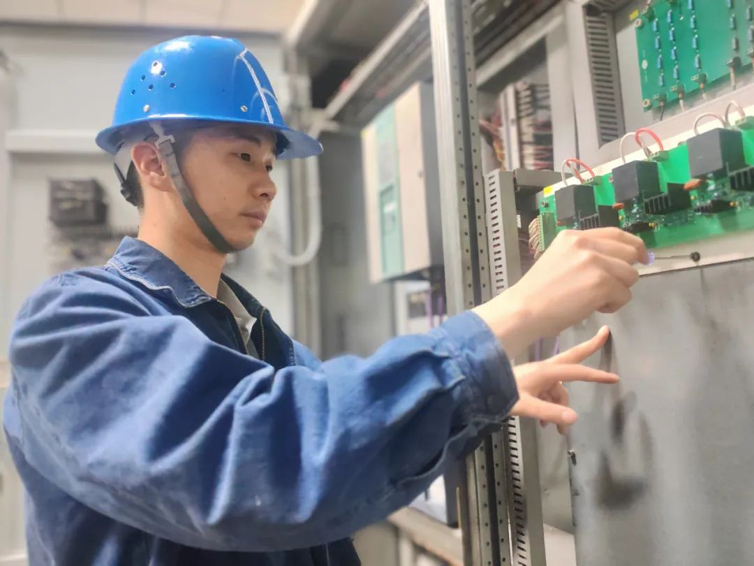 ���ꡰ�߿���  �҂���Ŀ��(bi��o)�ǡ��pһ����