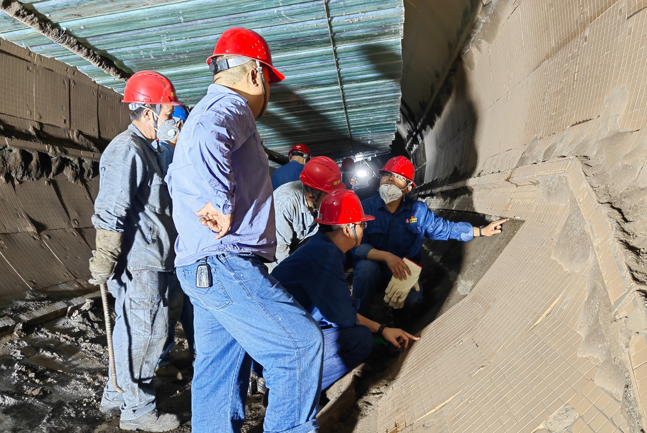 ������������B�����ơ��ᳱ��