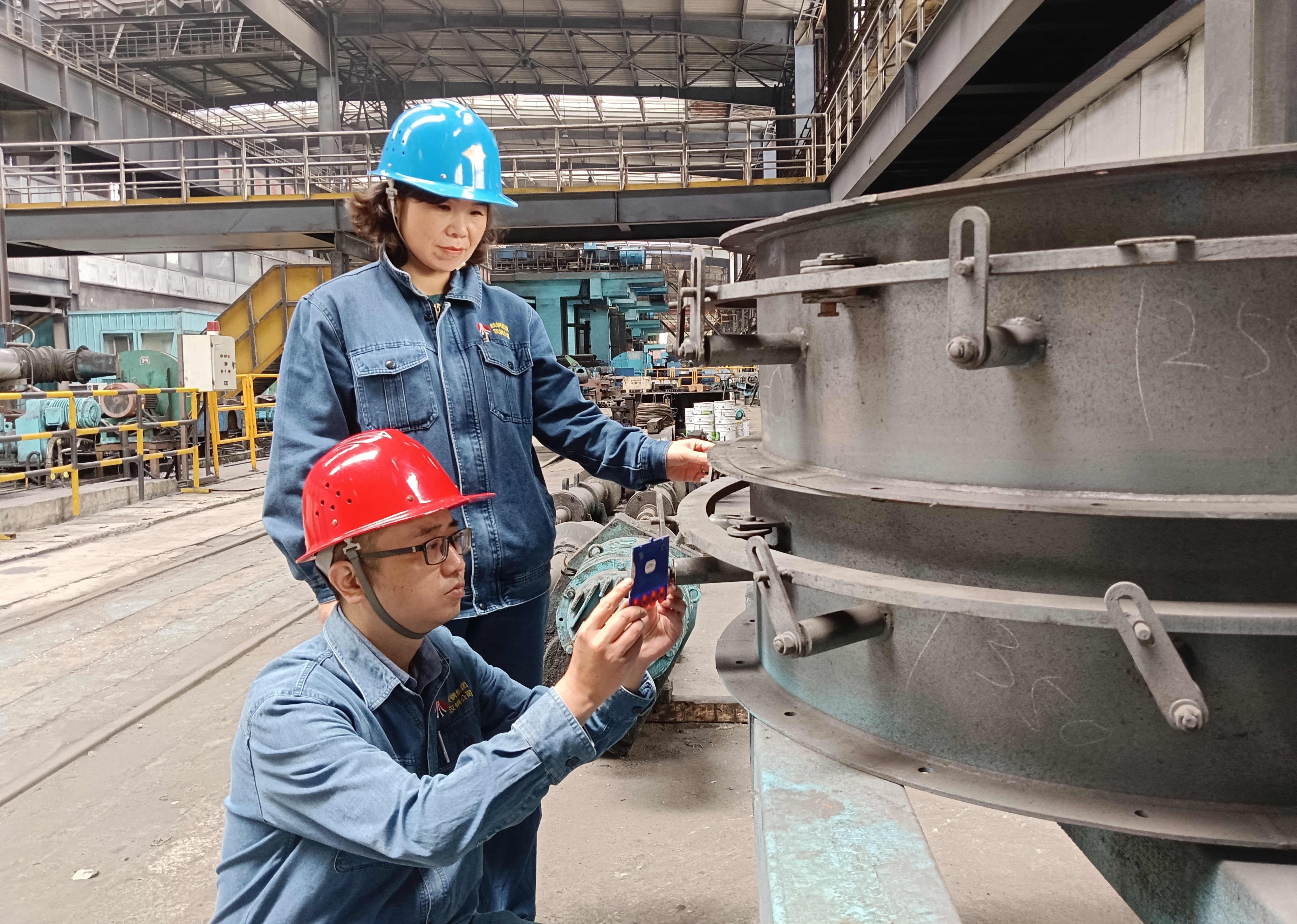 ���������������½�����Ч�����M�I��