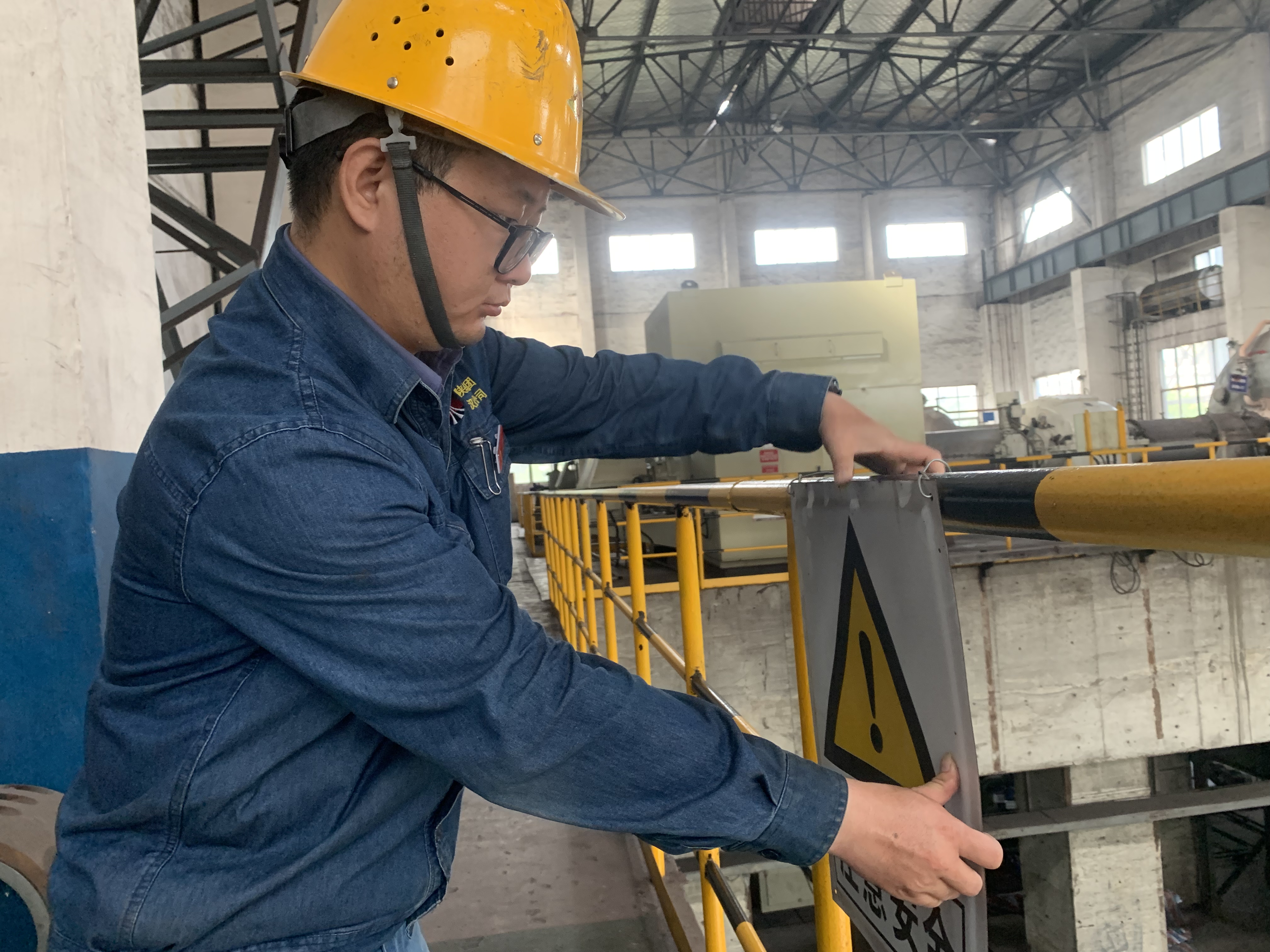 ���ؽK��һ  ƽ�����й�