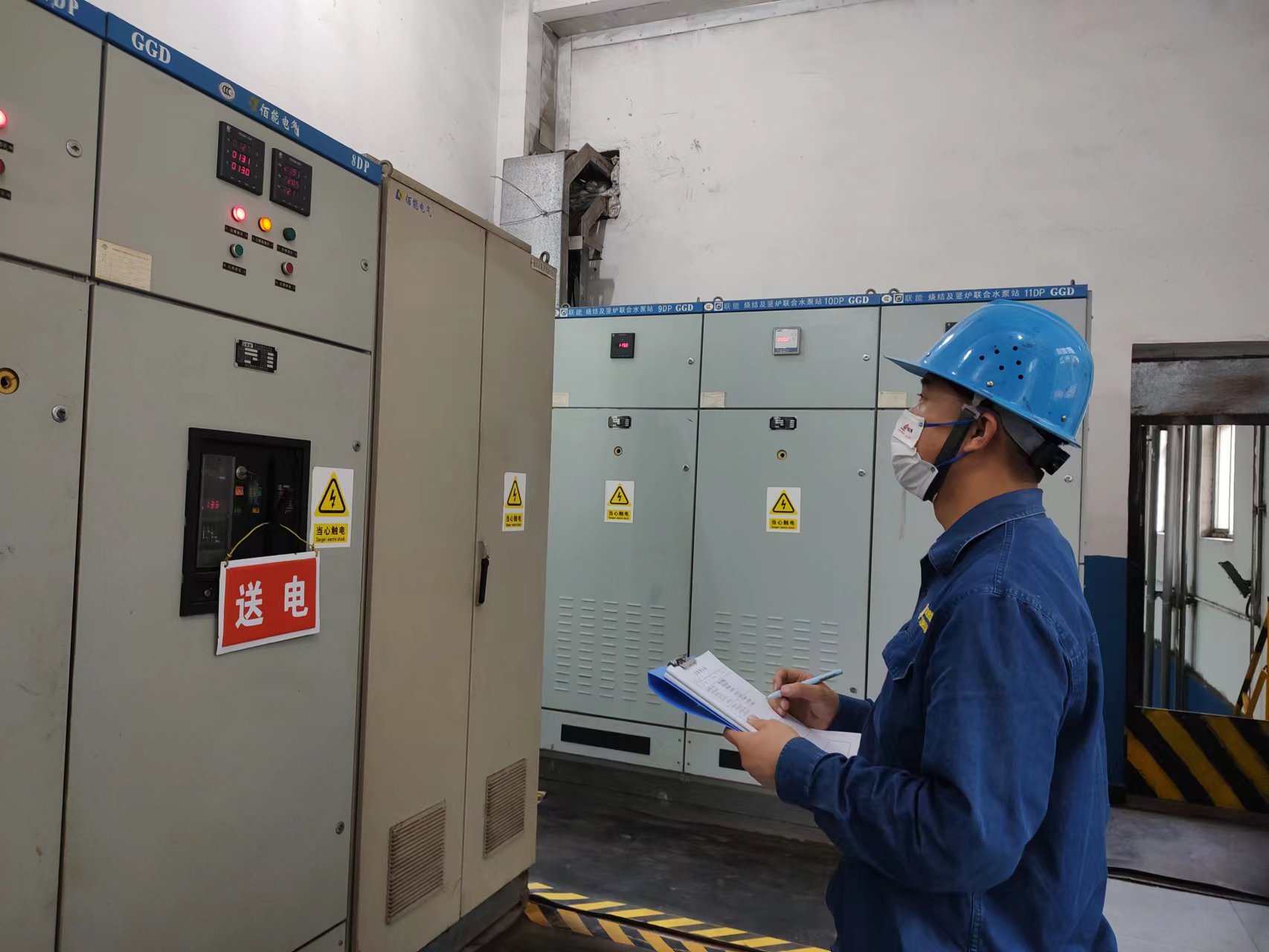 ��(d��ng)���W(w��ng)�j(lu��)���~��ײ�ϟ��Y(ji��)��