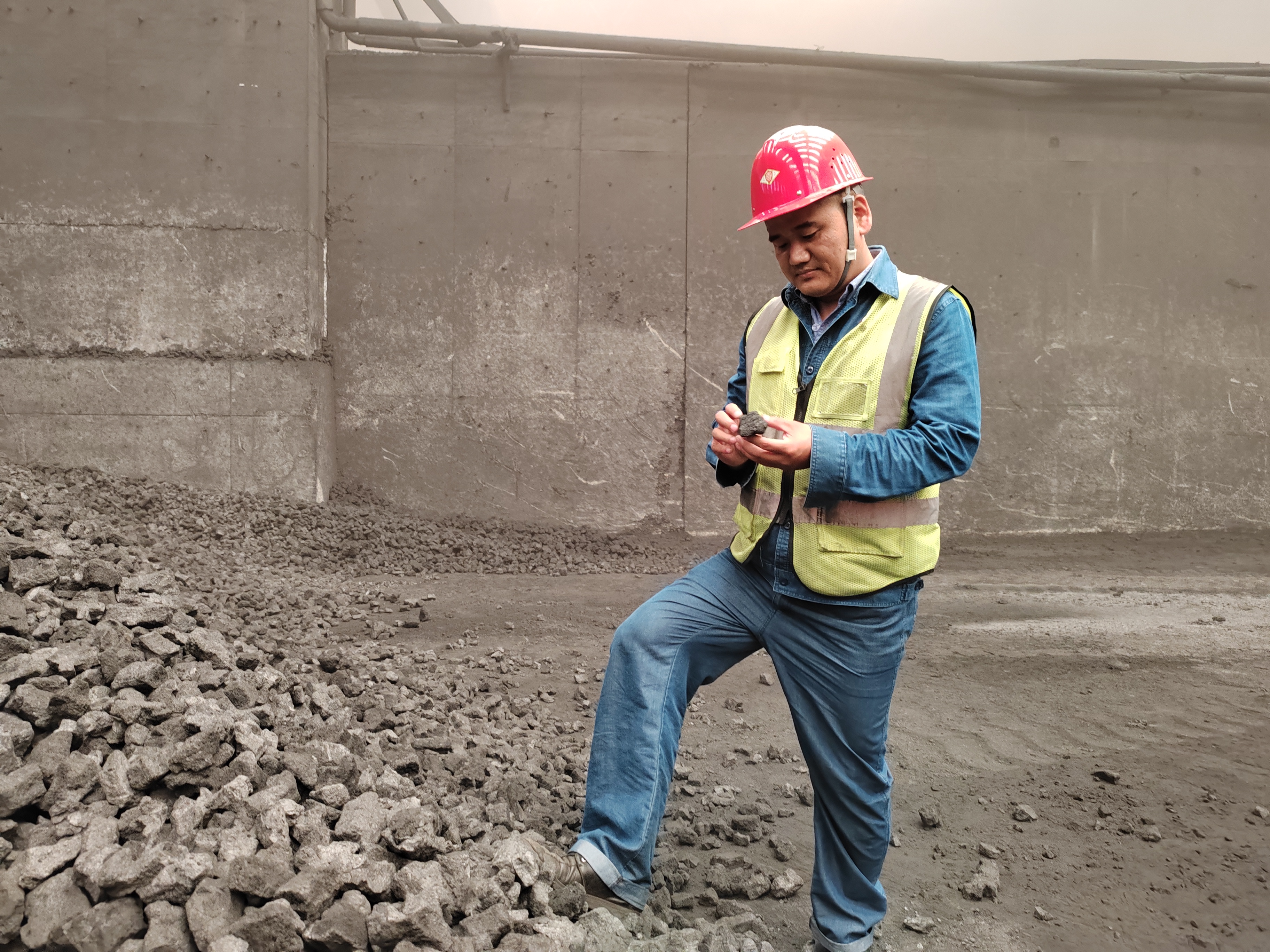 以“廉心”守“初心” 你認真的樣子最美 以“廉心”守“初心” 你認真的樣子最美