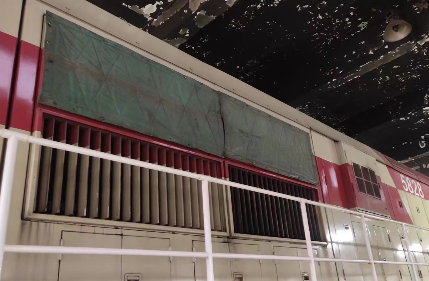 ���Ϸ����£������O�䰲Ȼ�^��