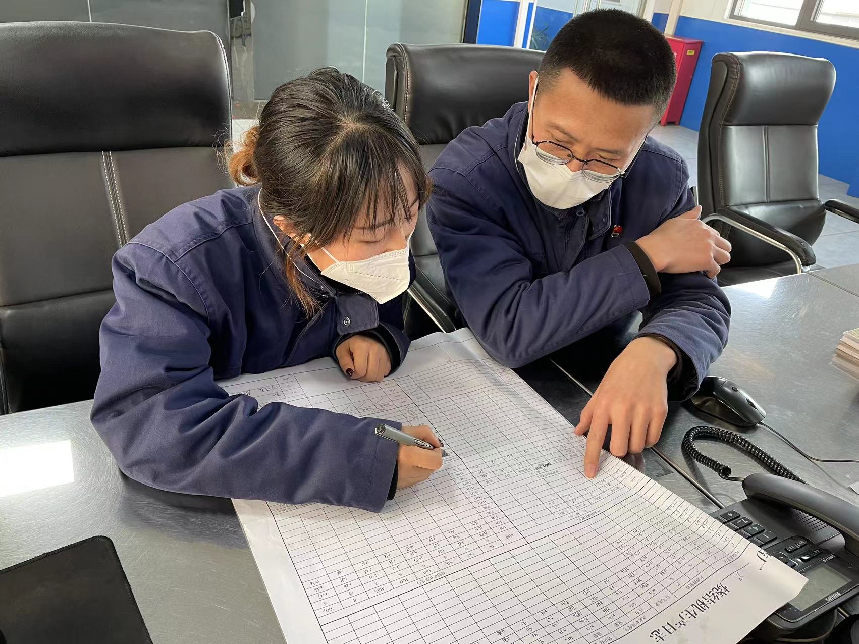 Ӳ�ˡ���ľ�m�������S��