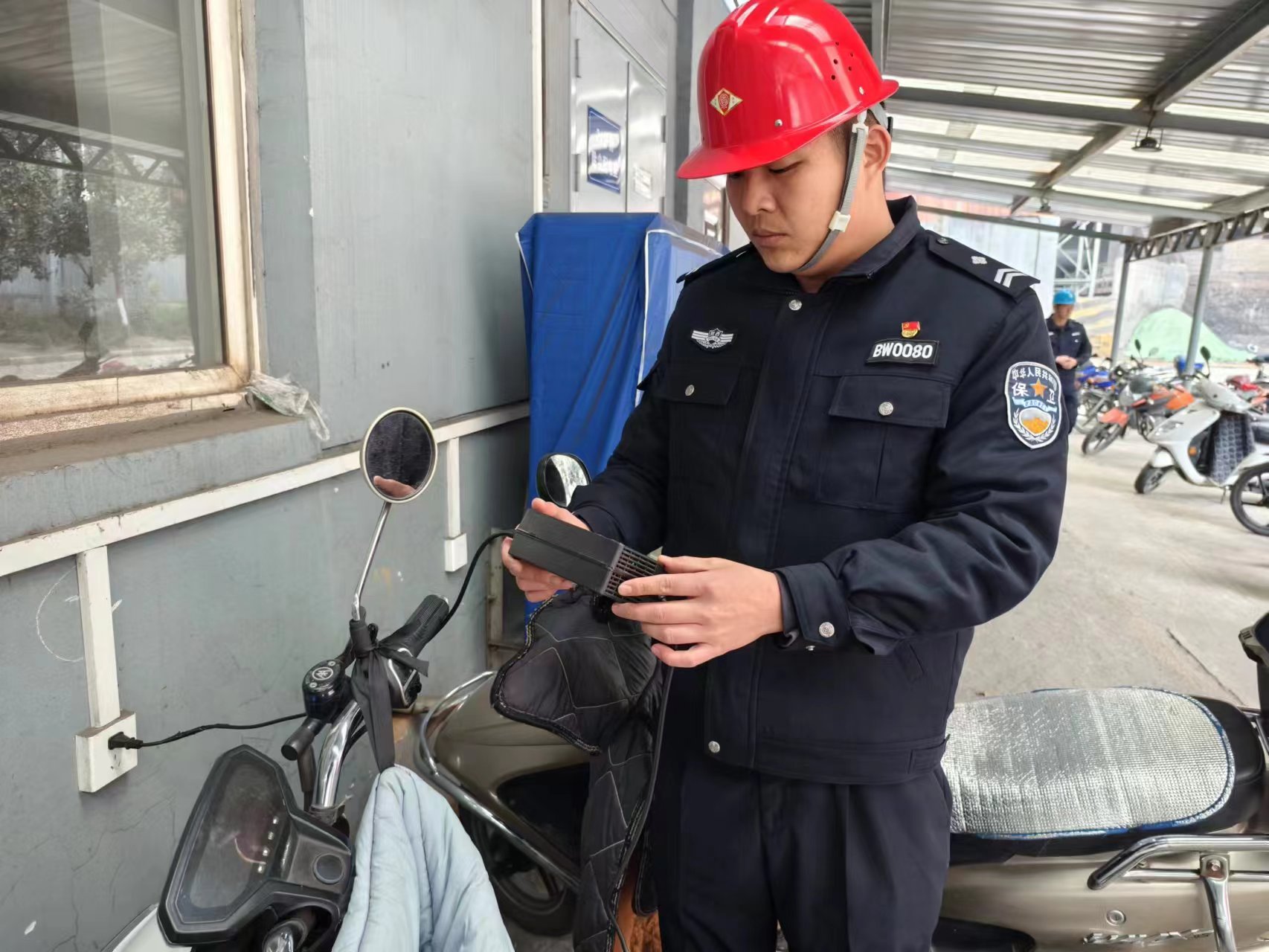 安全“不放假”平安“不打烊” -保衛(wèi)部持續(xù)加強(qiáng)春節(jié)前安全大檢查 安全“不放假”平安“不打烊” -保衛(wèi)部持續(xù)加強(qiáng)春節(jié)前安全大檢查