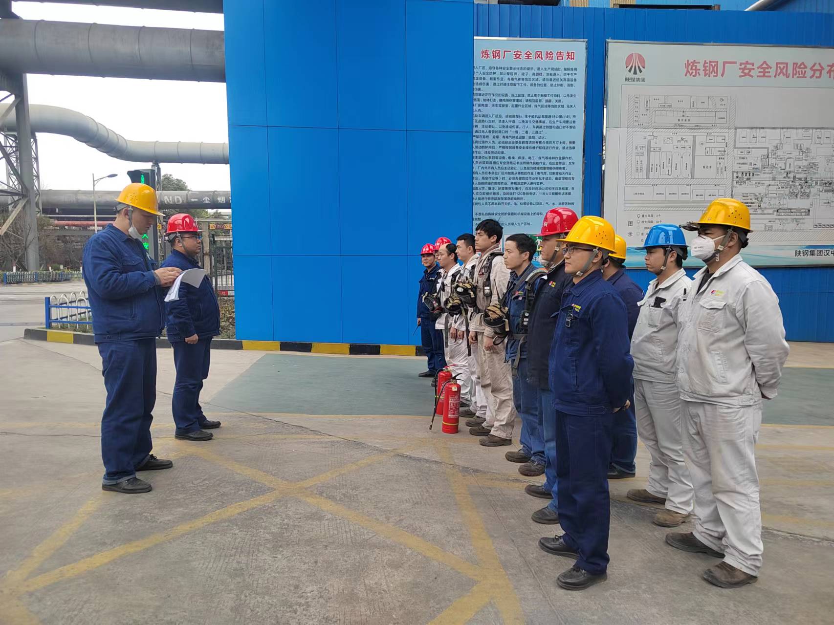 嚴(yán)把“三道關(guān)” 打好安全“主動(dòng)仗” 嚴(yán)把“三道關(guān)” 打好安全“主動(dòng)仗”