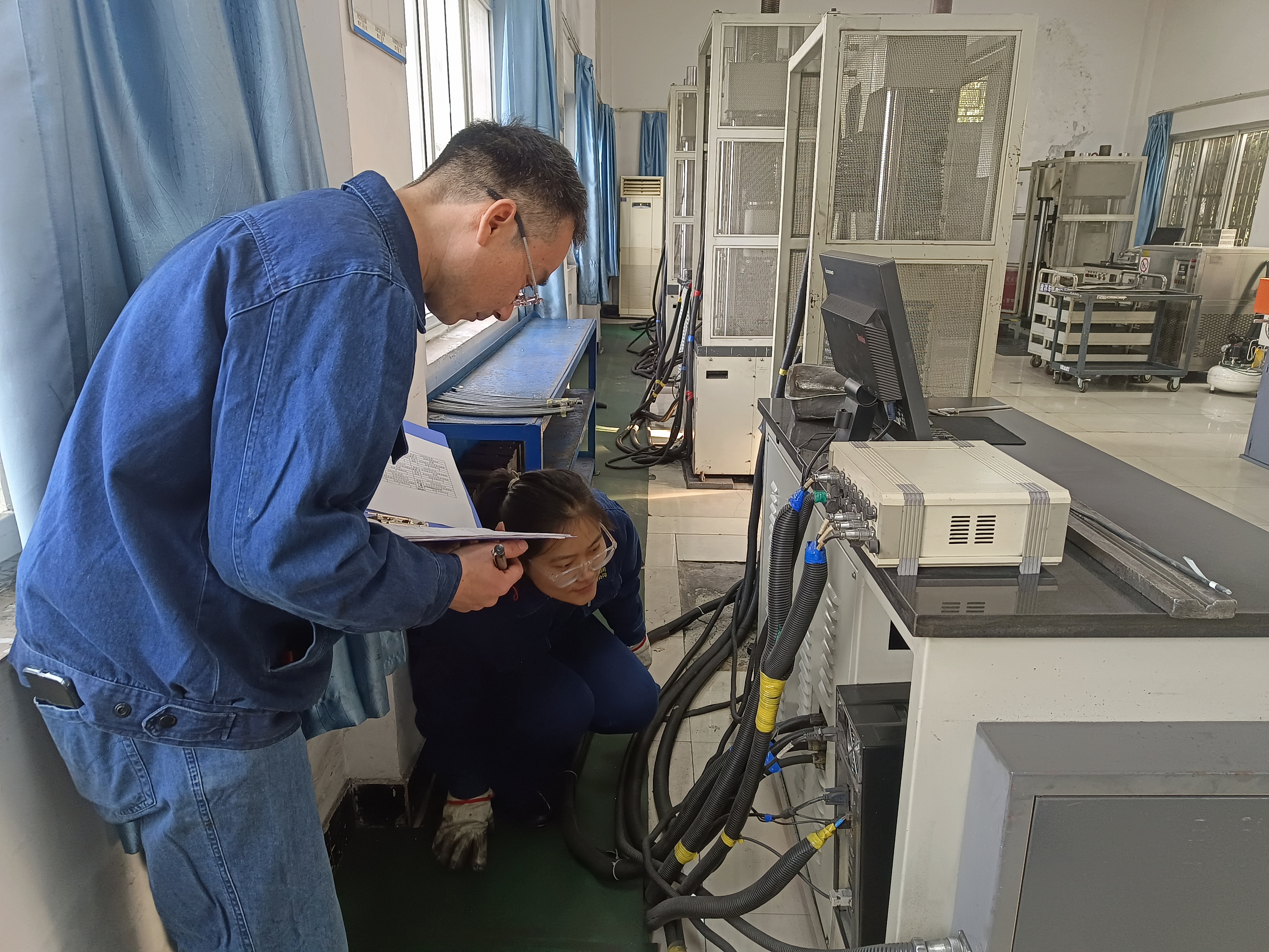 ����������ڝ� ������Ч������