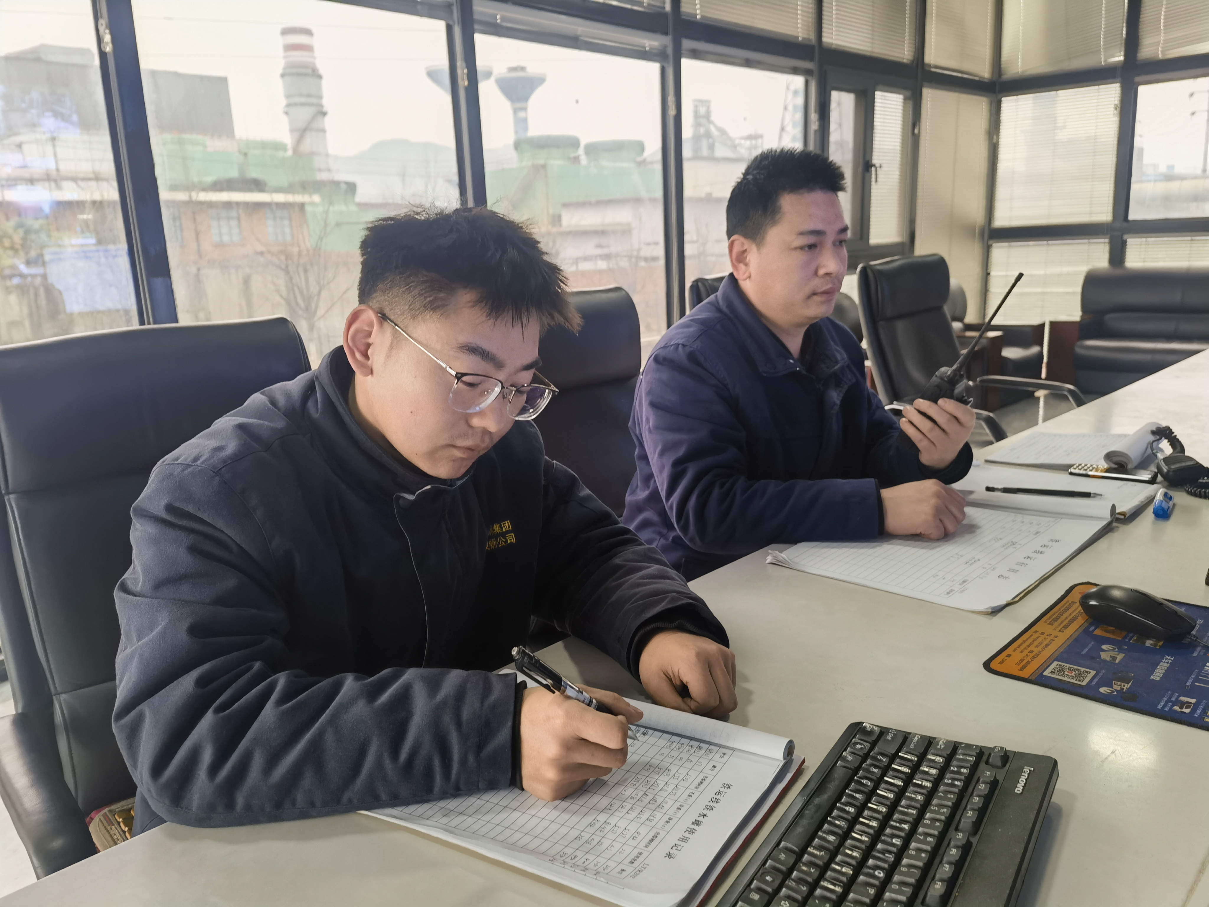 以奮進之姿 赴春天之約 以奮進之姿 赴春天之約