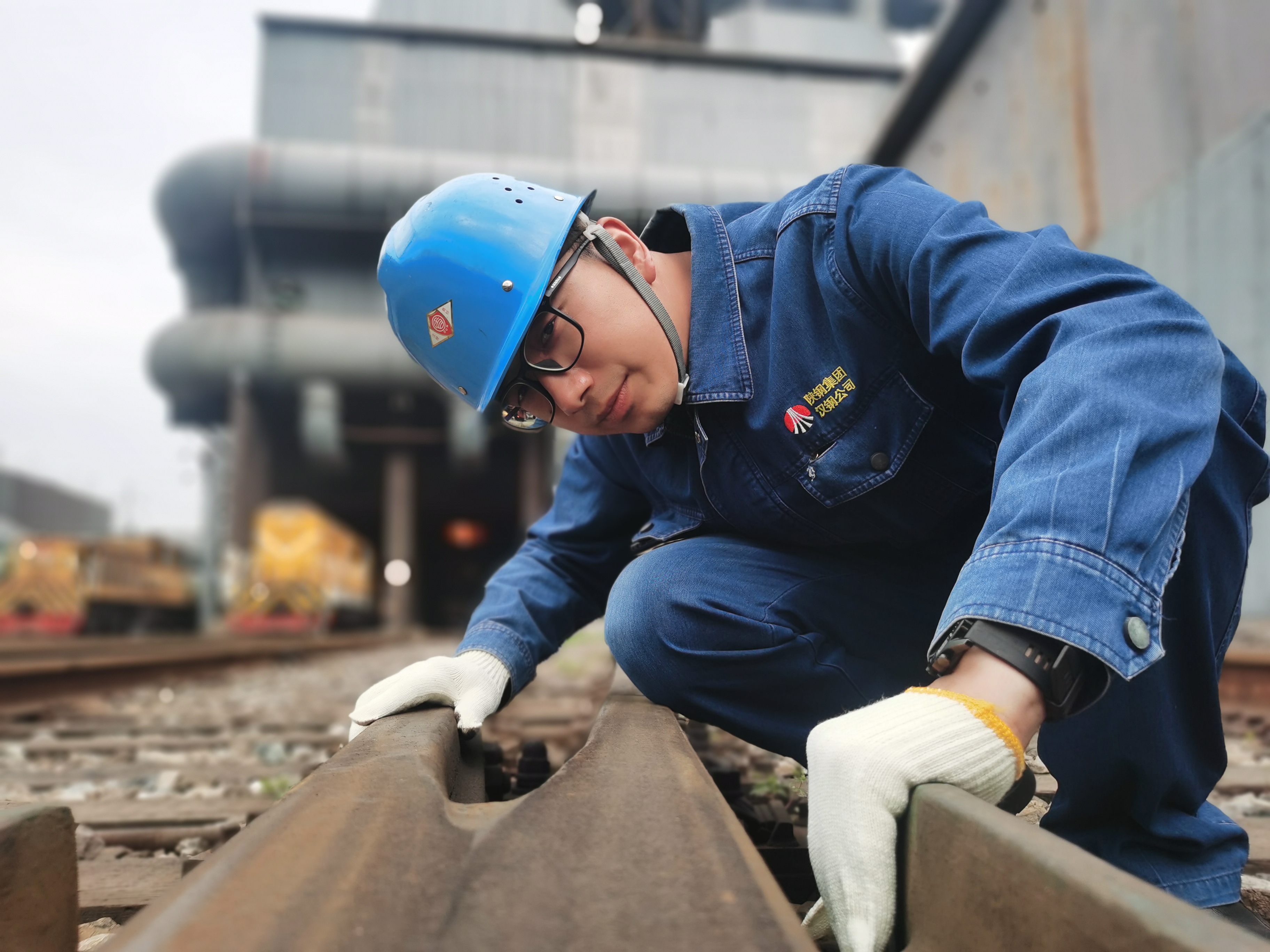 emo�ˣ������ڣ�������׌��Ԫ��M�M��