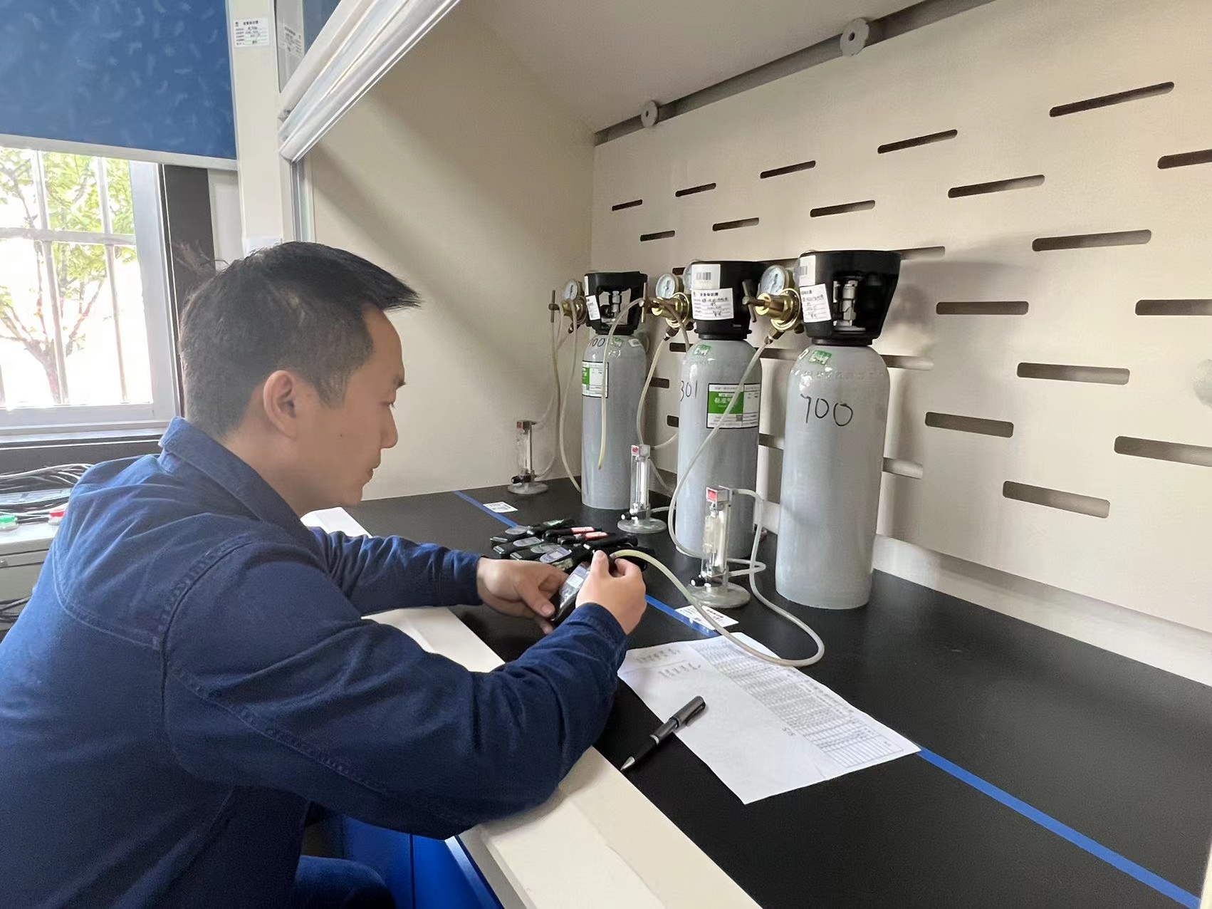 ���o�z����׌������L�Ŵ�