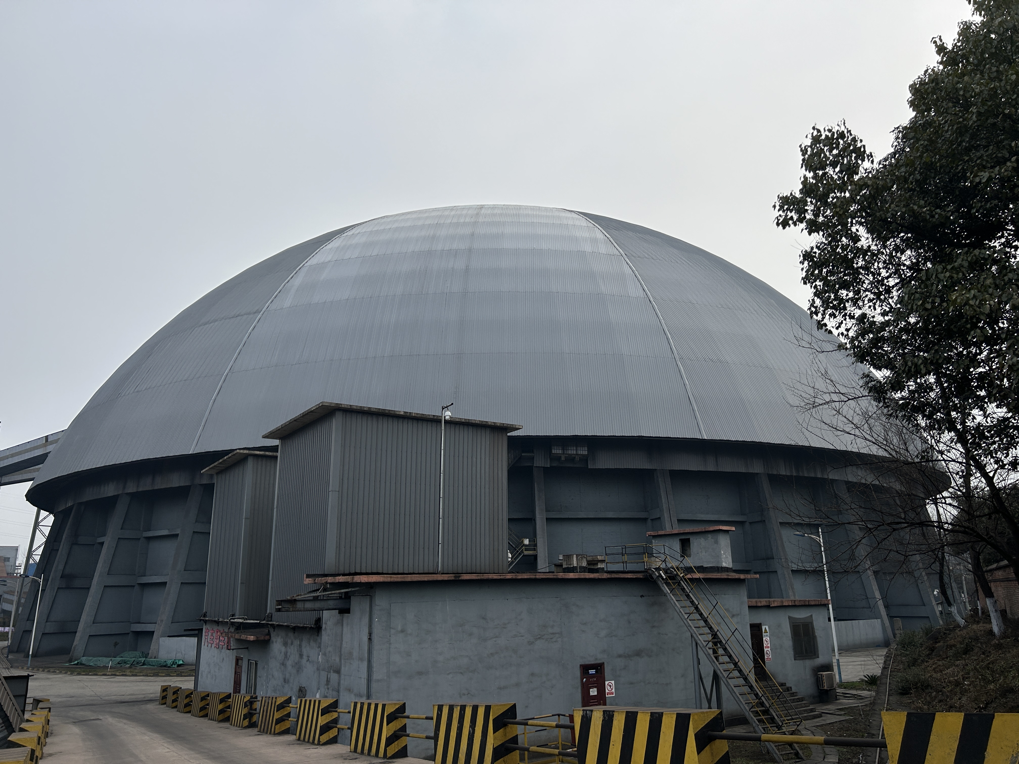 ���������ԡ������ŷŸ��죫�h����Ч�u�������I�Gɫ�lչ