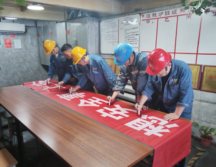 �����M��С���������e��lչ�����ܡ�