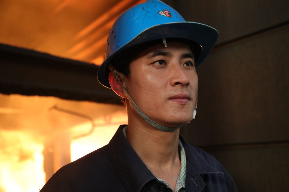 不負“熱”愛,致敬烈日下的“鋼鐵俠”! 不負“熱”愛,致敬烈日下的“鋼鐵俠”!