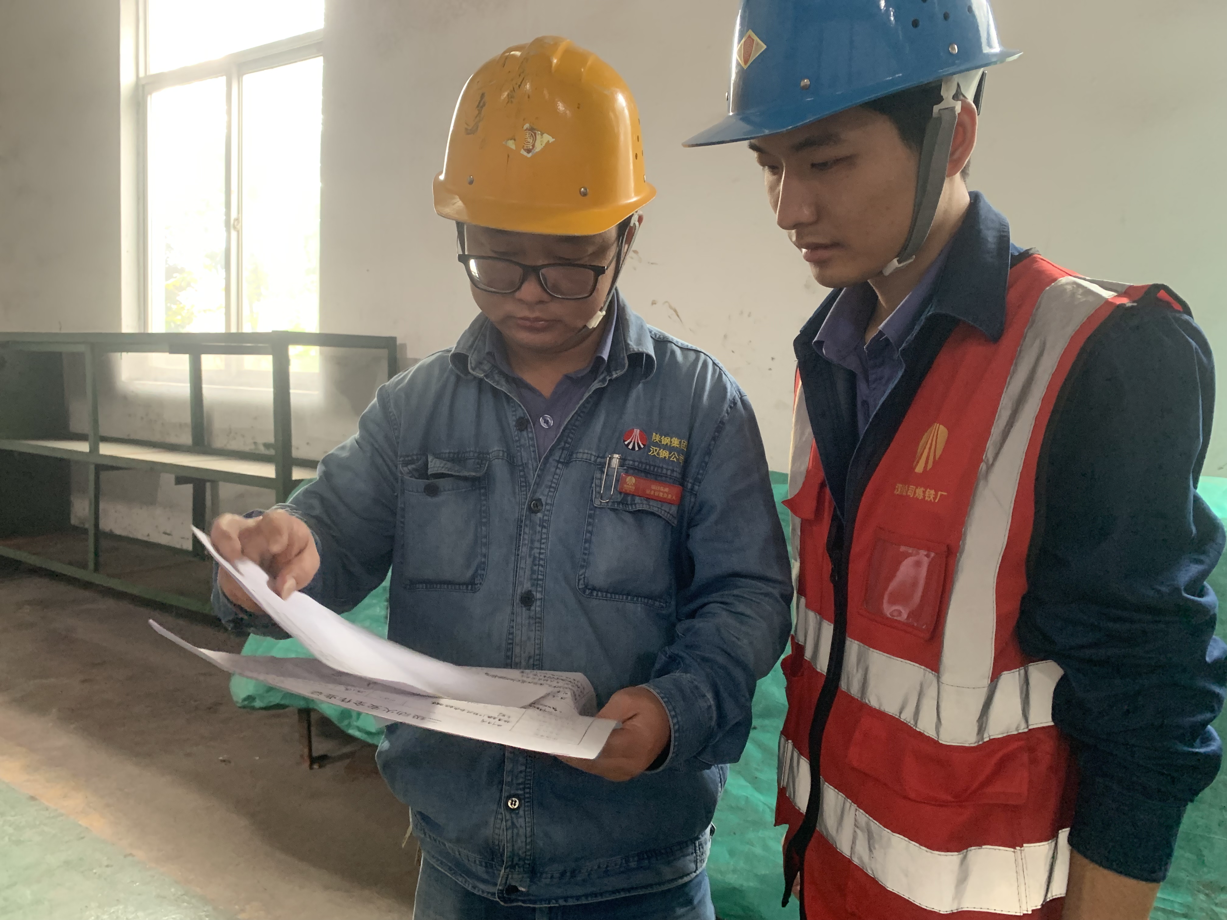 不懼“烤”驗,他們用實干繪就 “奮斗”底色 不懼“烤”驗,他們用實干繪就 “奮斗”底色