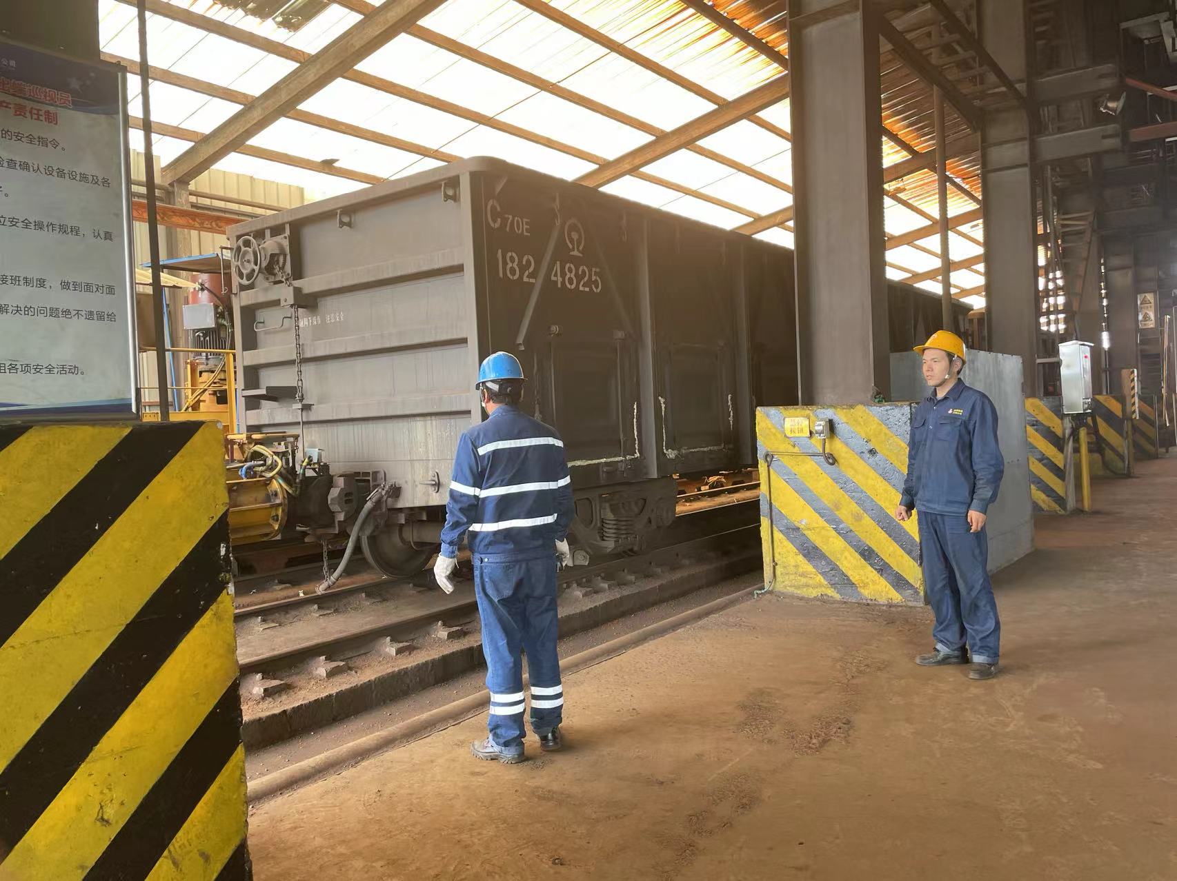 “三線共進” 安全生產月活動成效斐然 “三線共進” 安全生產月活動成效斐然