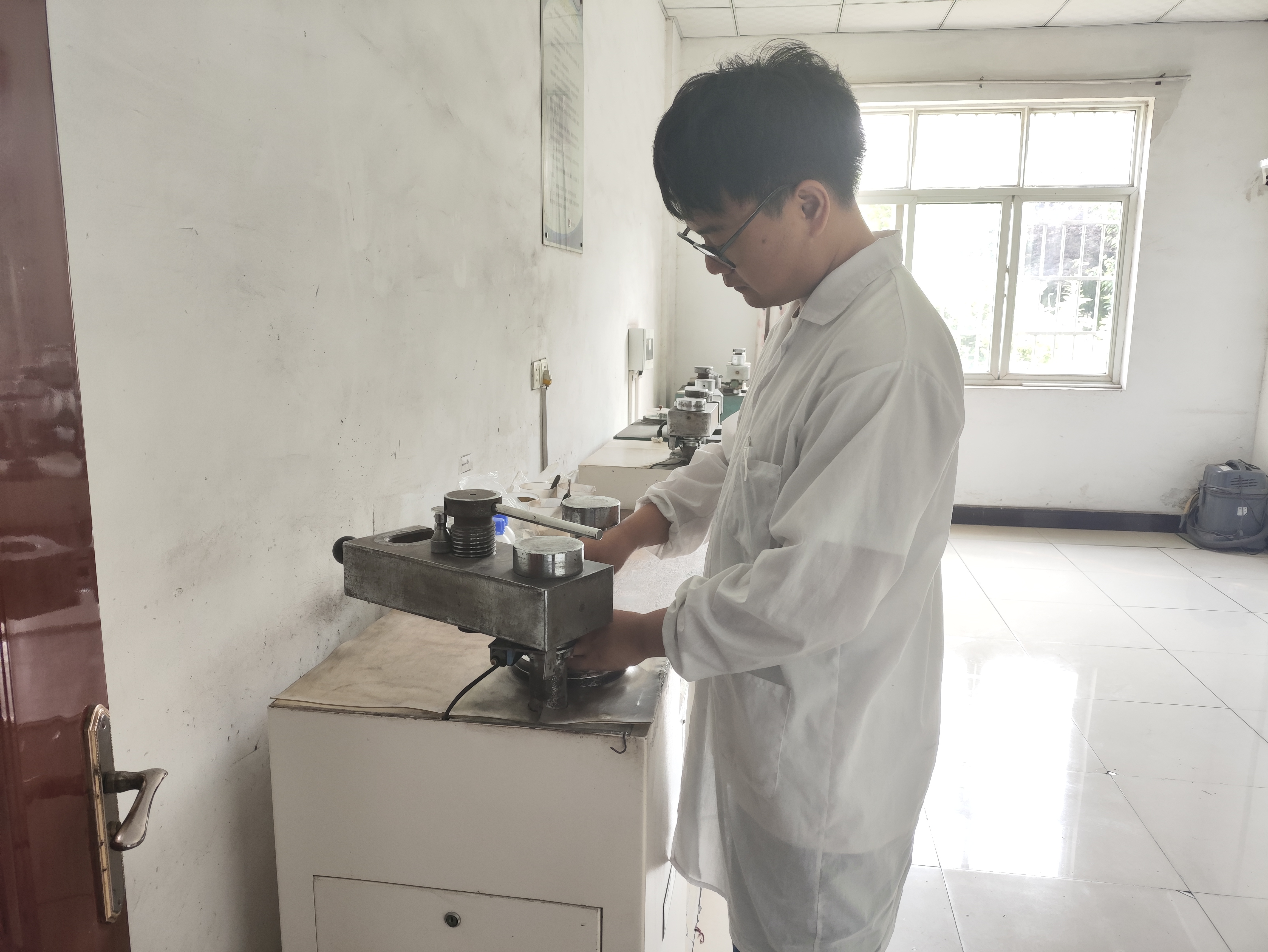 小“螺絲釘”是如何成長(zhǎng)為關(guān)鍵部位的? 小“螺絲釘”是如何成長(zhǎng)為關(guān)鍵部位的?