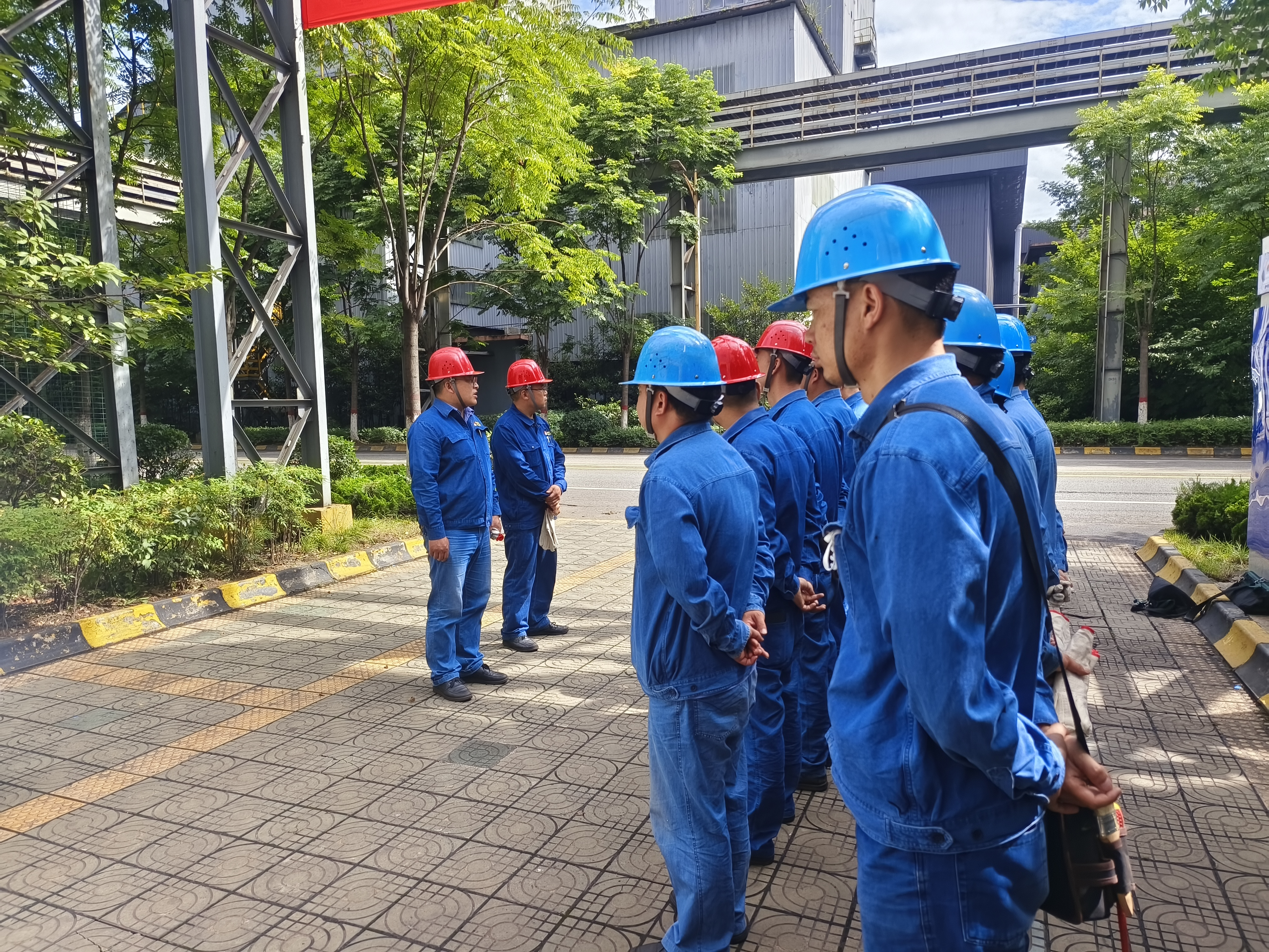 �����O��z�S�����������h䓹�˾�����O��z��׃�﹤����ӛ