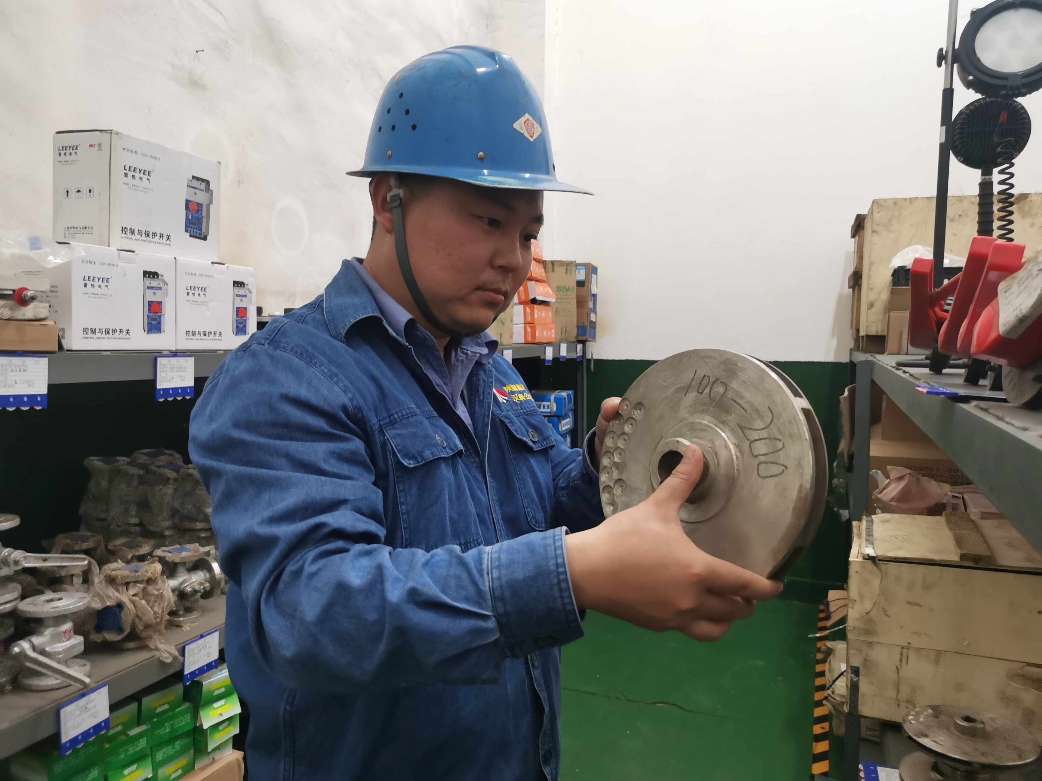 �����}���F(xi��n)��(ch��ng)���� ��íh(hu��n)������������(d��ng)��(zh��n)��