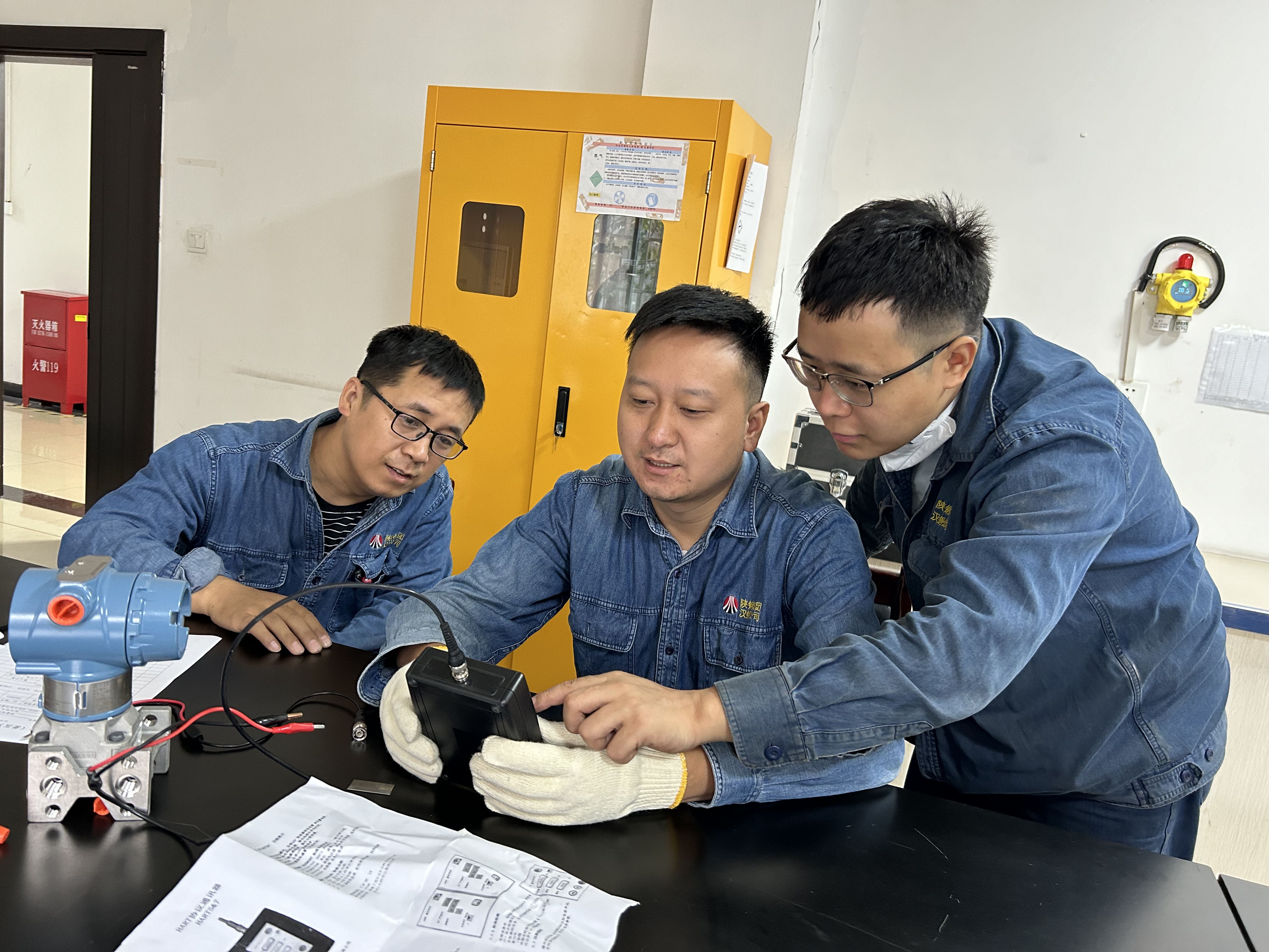 ���á������D���cȼ�˲Űlչ������