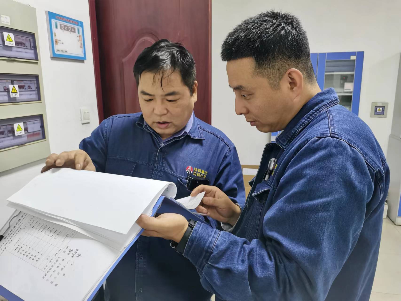 ��ʾ���������� ��벢�e������