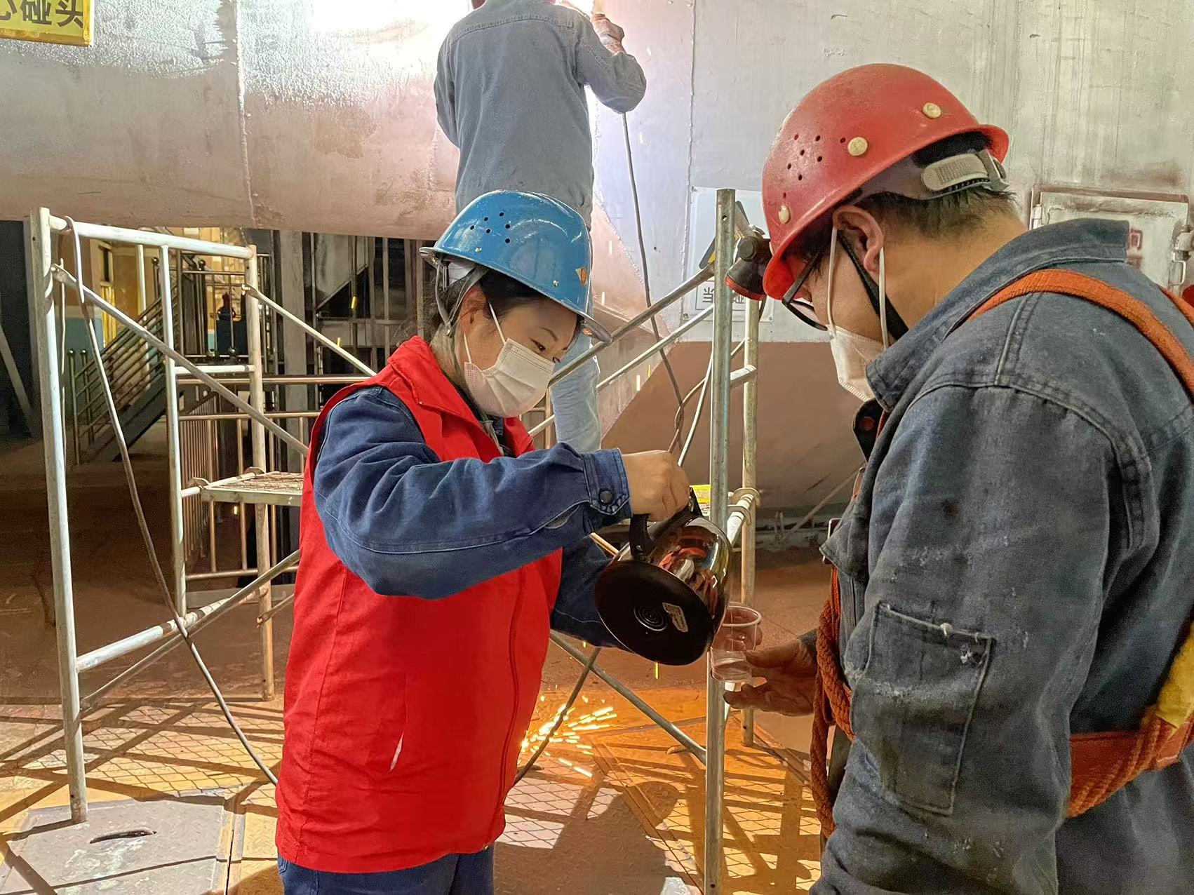 �����������׌�Ҹ����M��