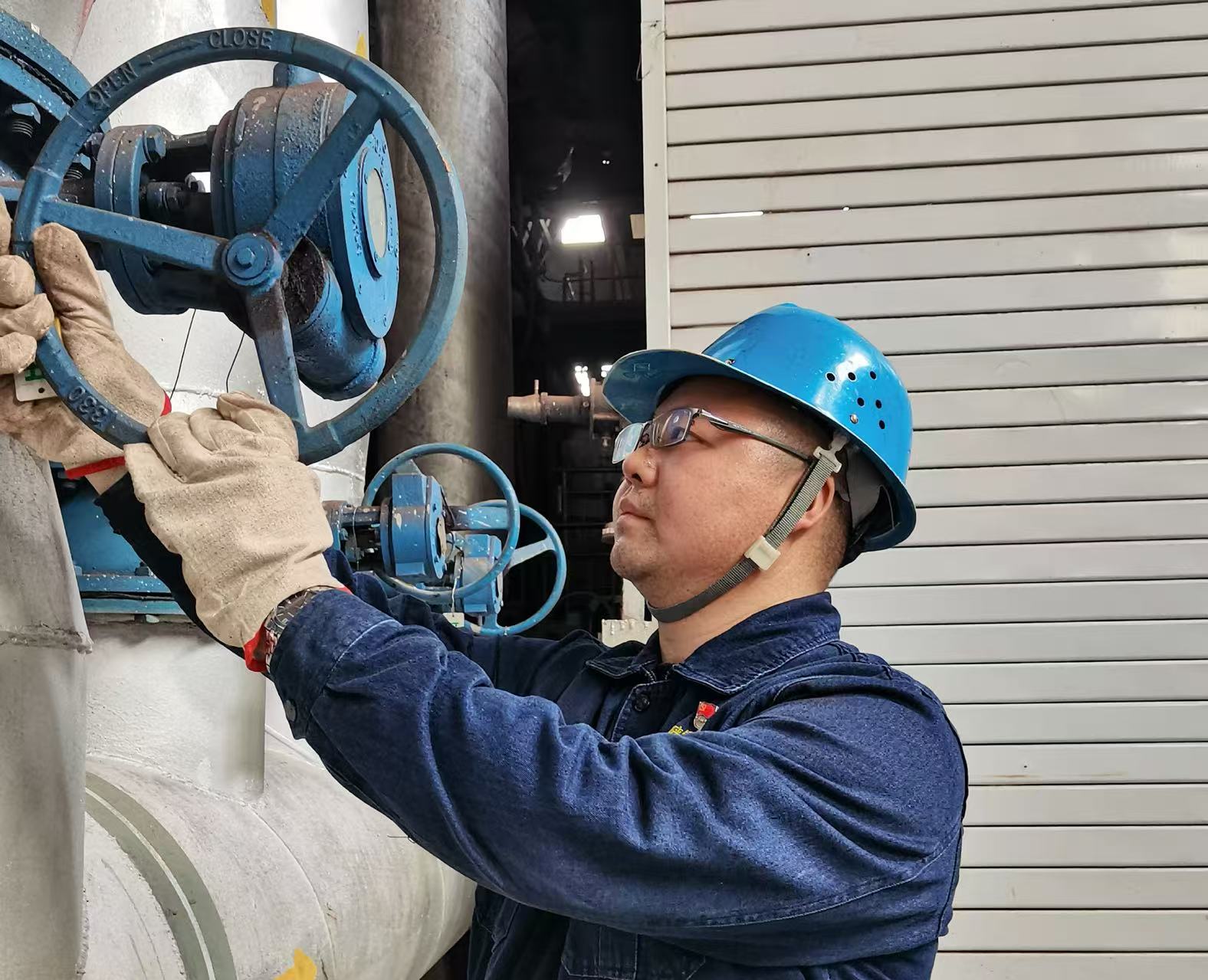 從黑夜到白晝,守護安全生產“不打烊” 從黑夜到白晝,守護安全生產“不打烊”