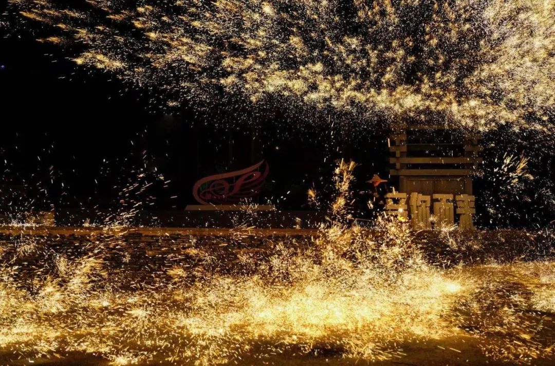 Ԫ������F�����`��