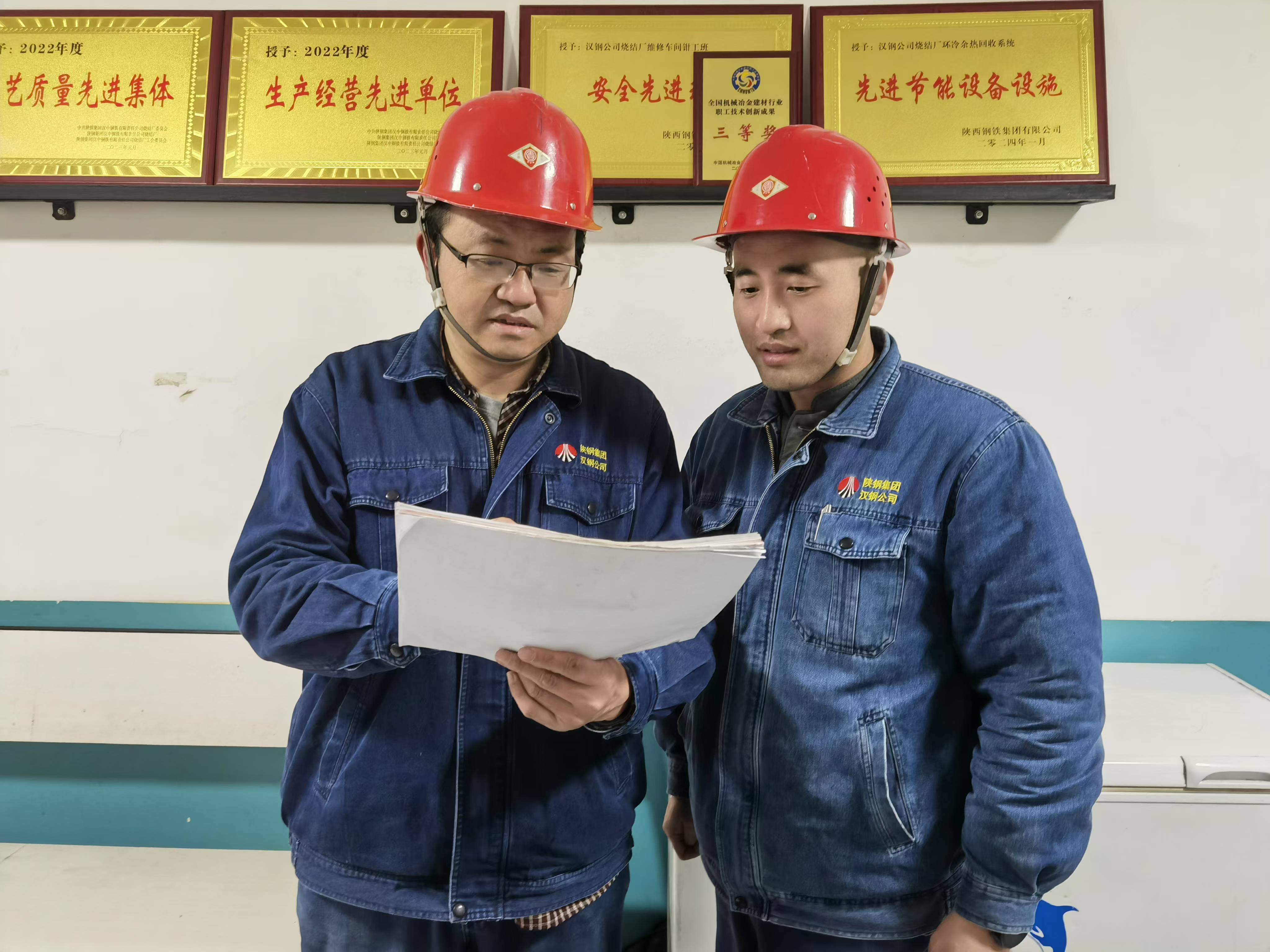 持續發力!黨建引領賦能“百日攻堅” 持續發力!黨建引領賦能“百日攻堅”