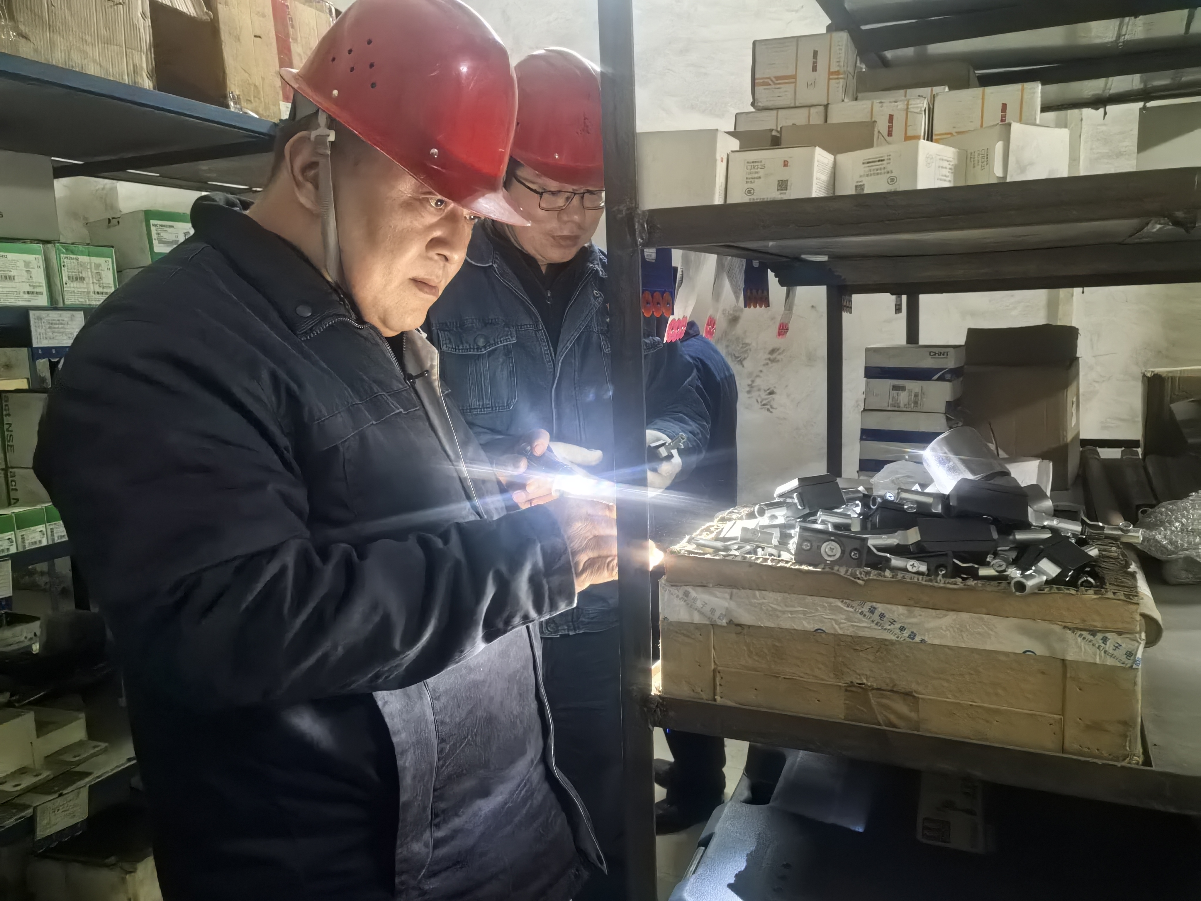 �����l������Ч��ȫ���_���¾���