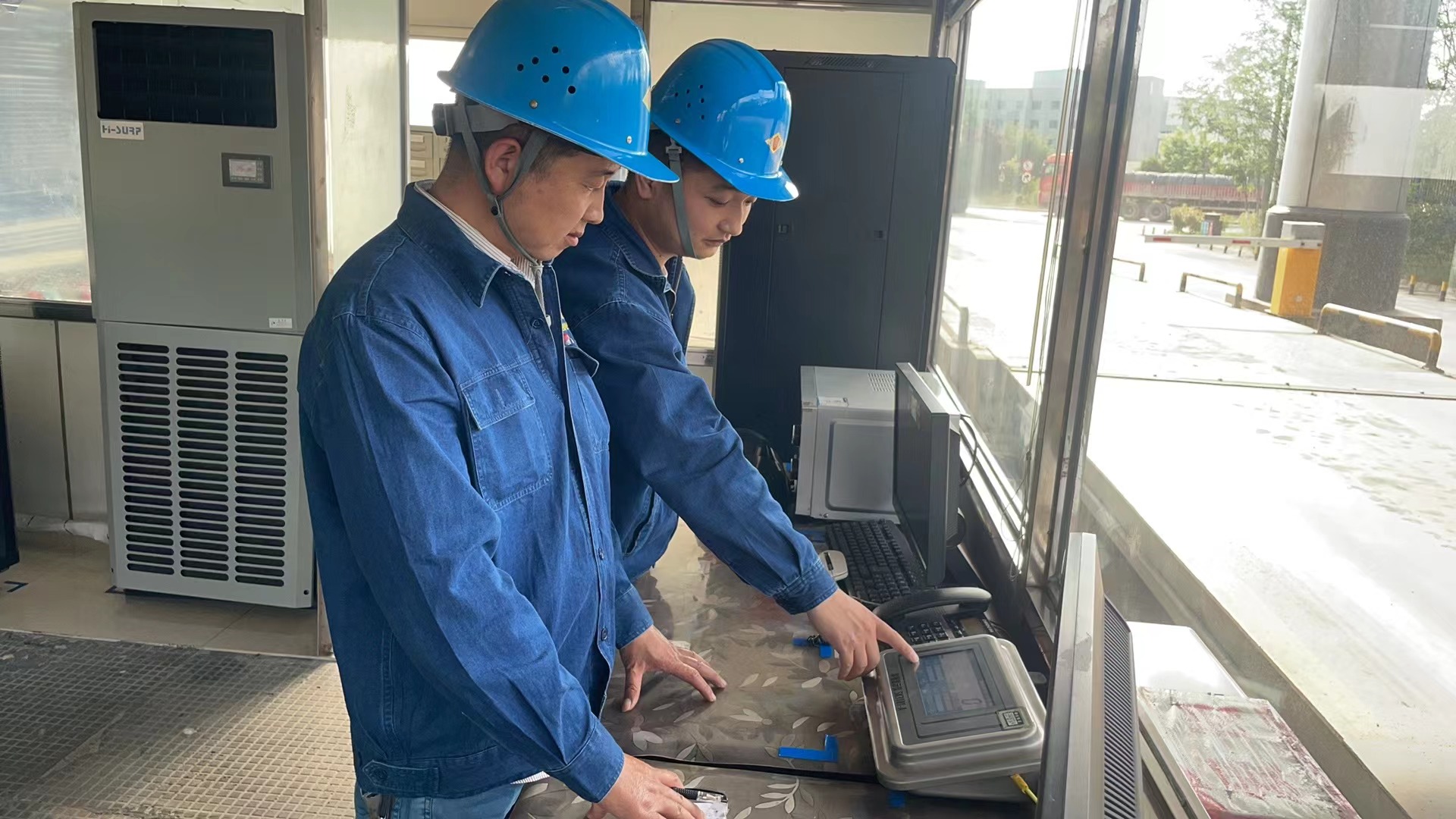 ��á��M��늡� ׌Ӌ������һ·�����j��