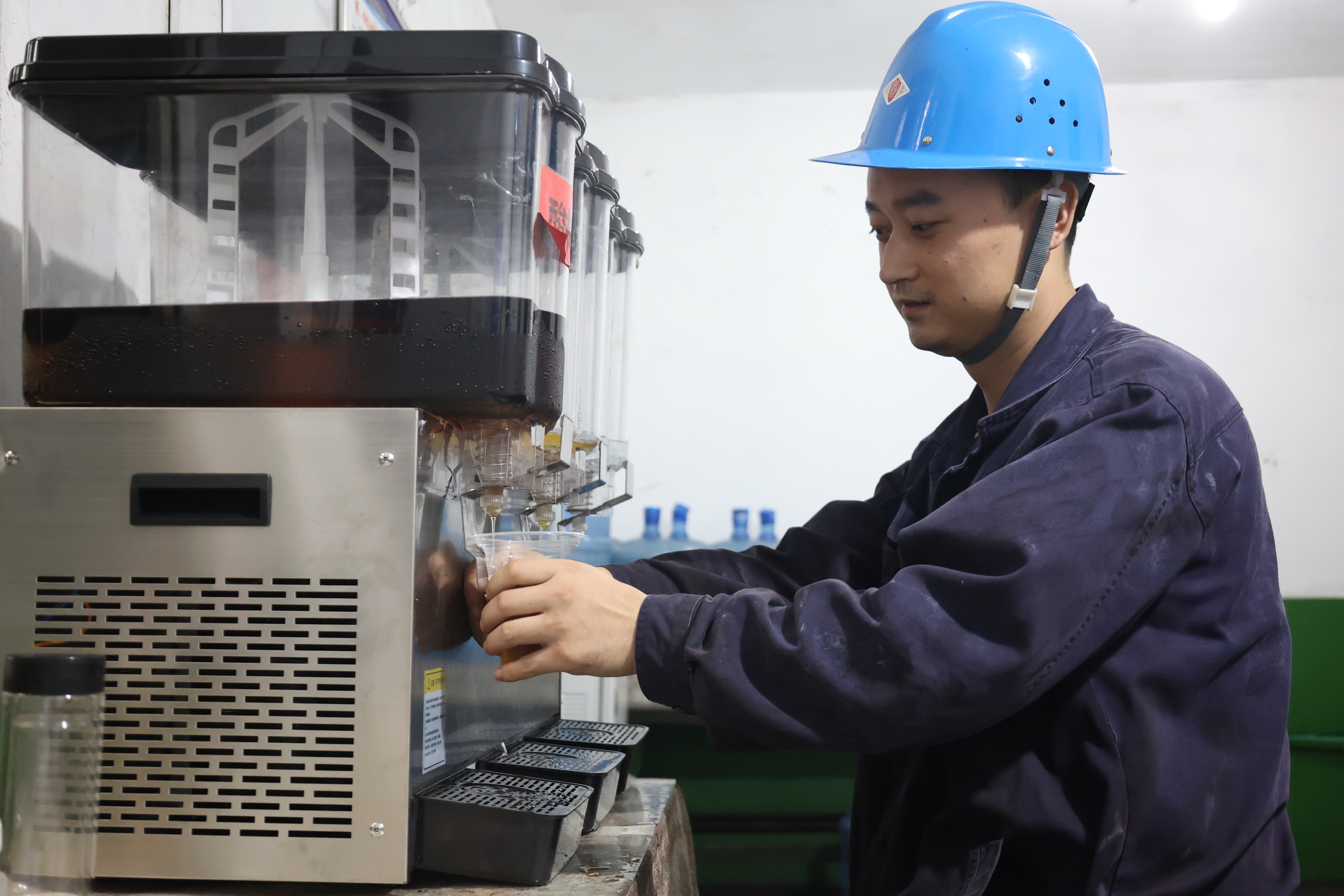 ����ס�������¡��õú�  �����D�Ͱlչ��Ӳ֧�Ρ�